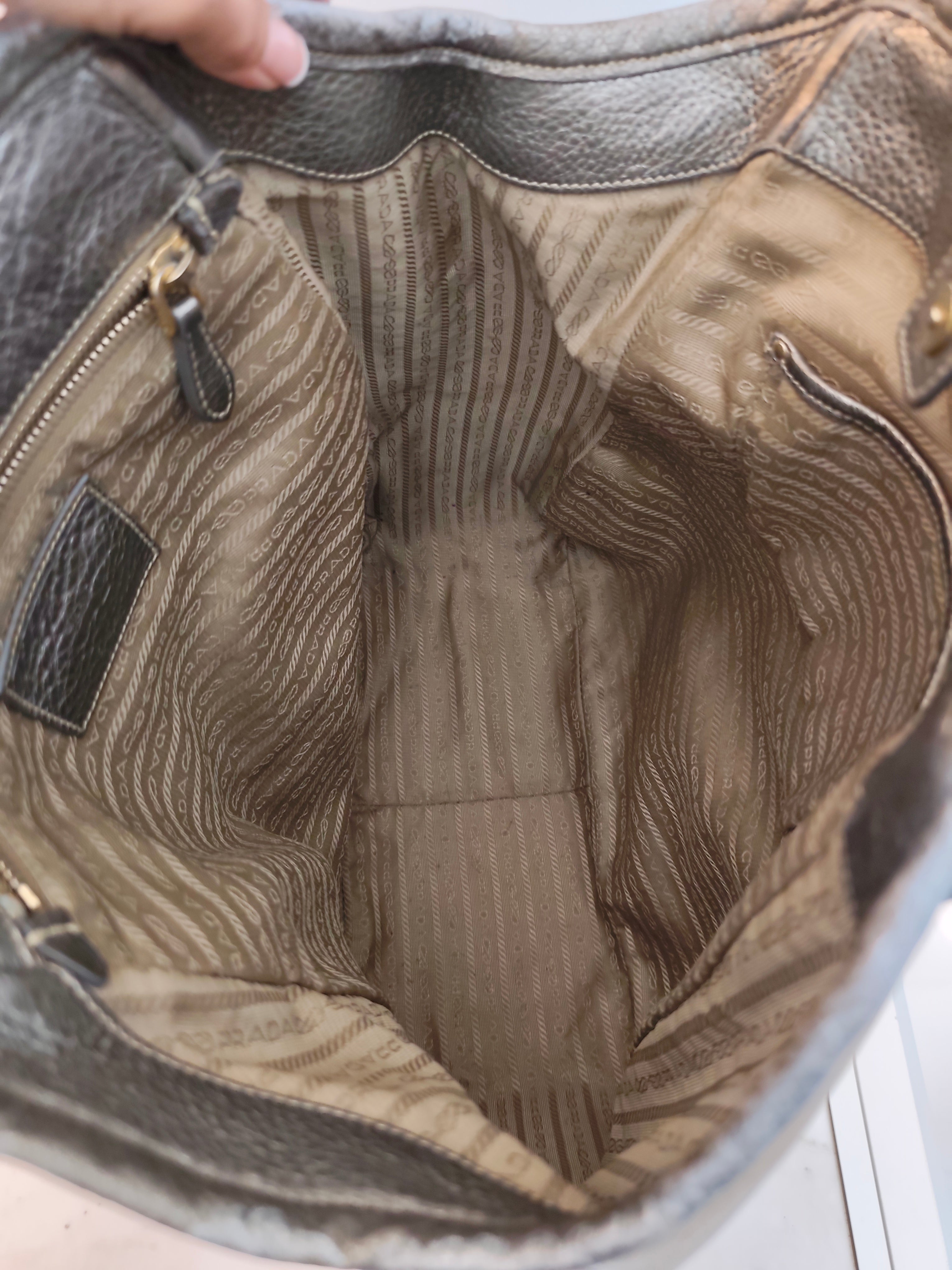 Prada – Shopper Grande a Spalla in Tessuto e Pelle Jacquard