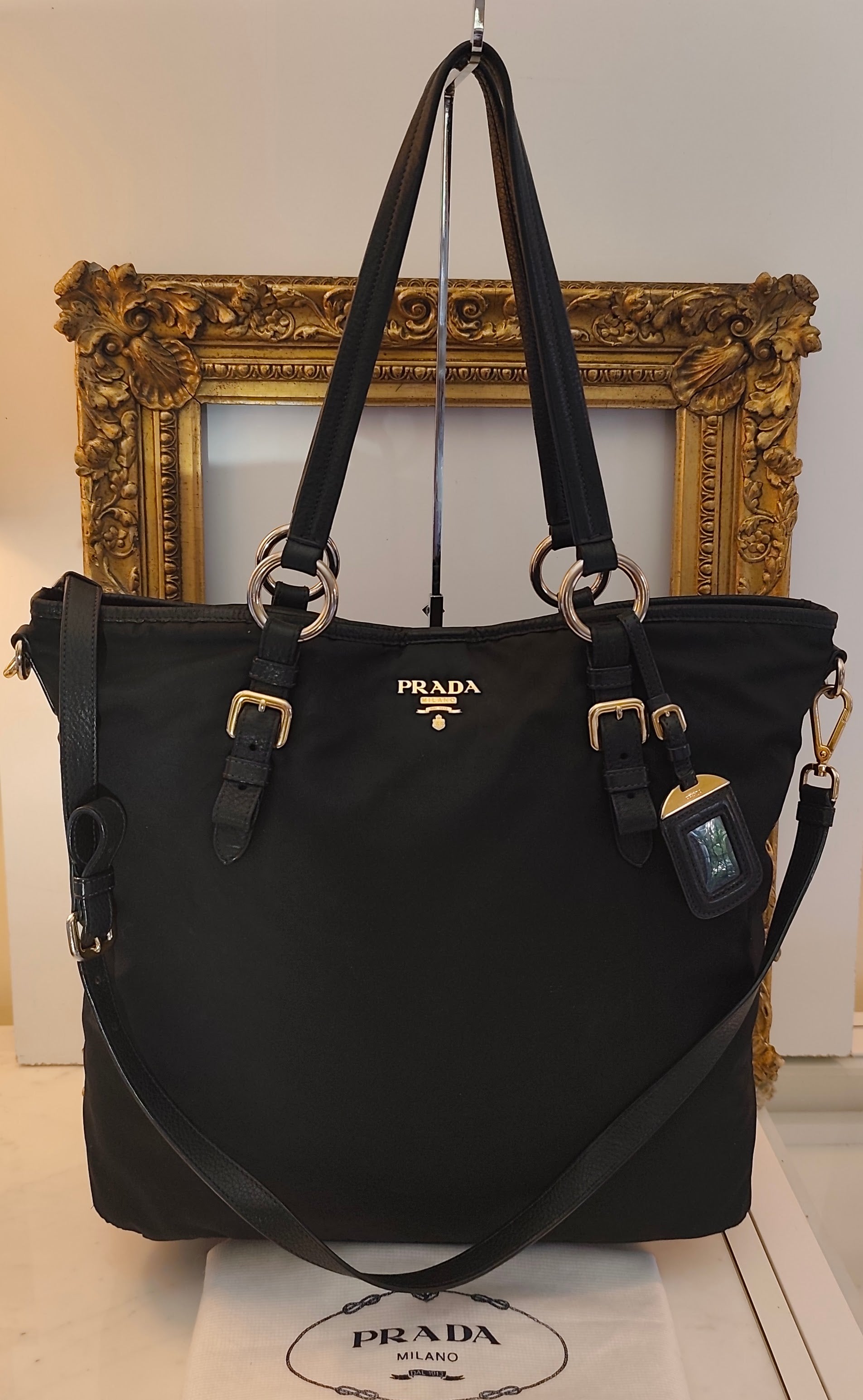 Prada – Shopper Tote Bag in Nylon e Pelle Nera