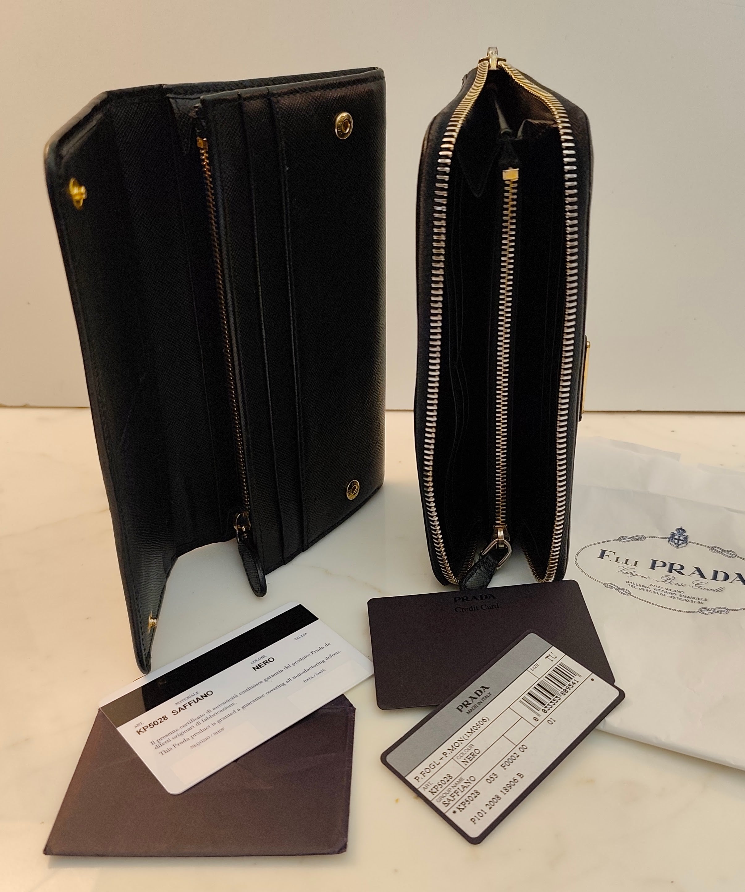 Prada - Portafoglio Grande Pelle Saffiano Nera Logo Lettering