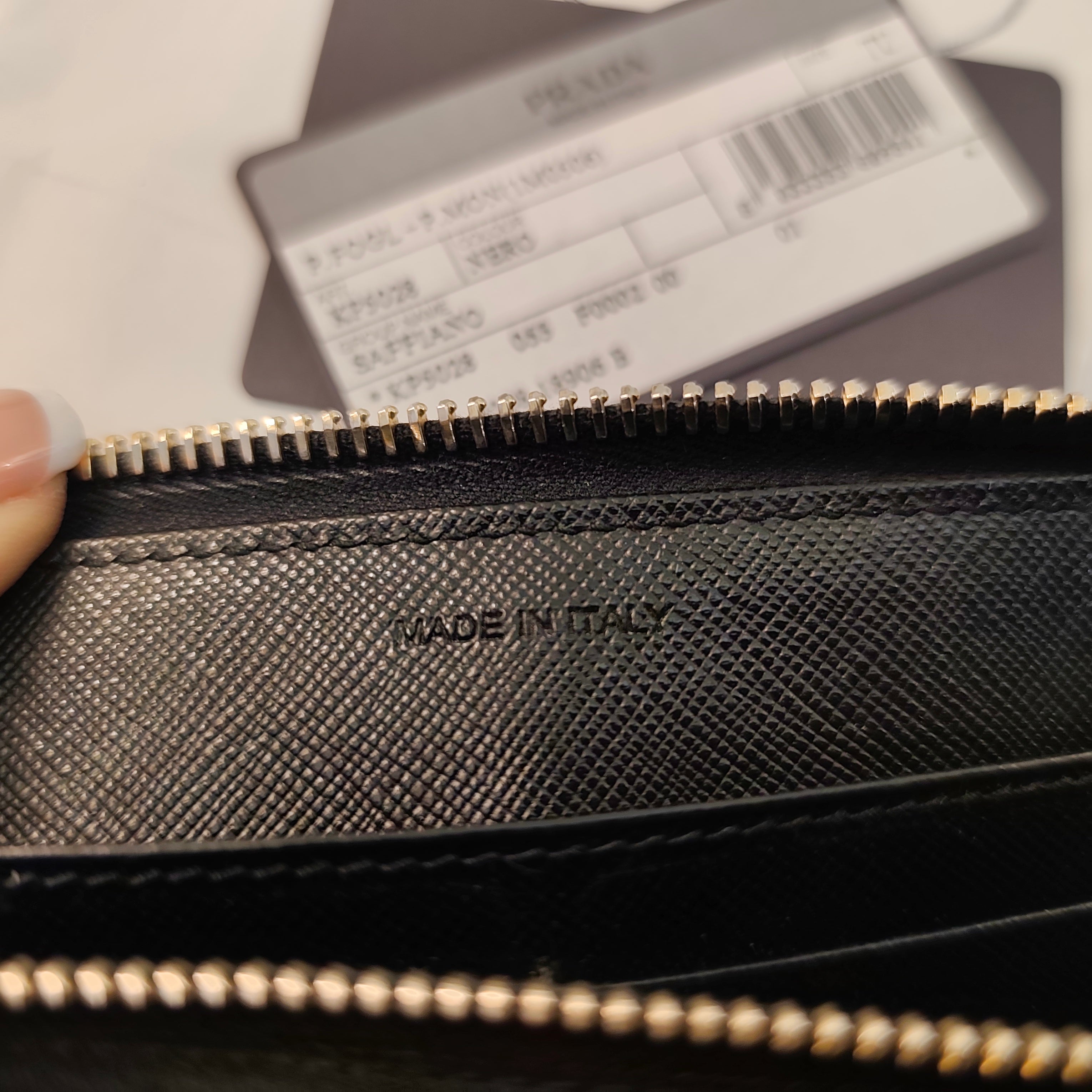 Prada - Portafoglio Continental Lux Pelle Saffiano Nera Logo Triangolo