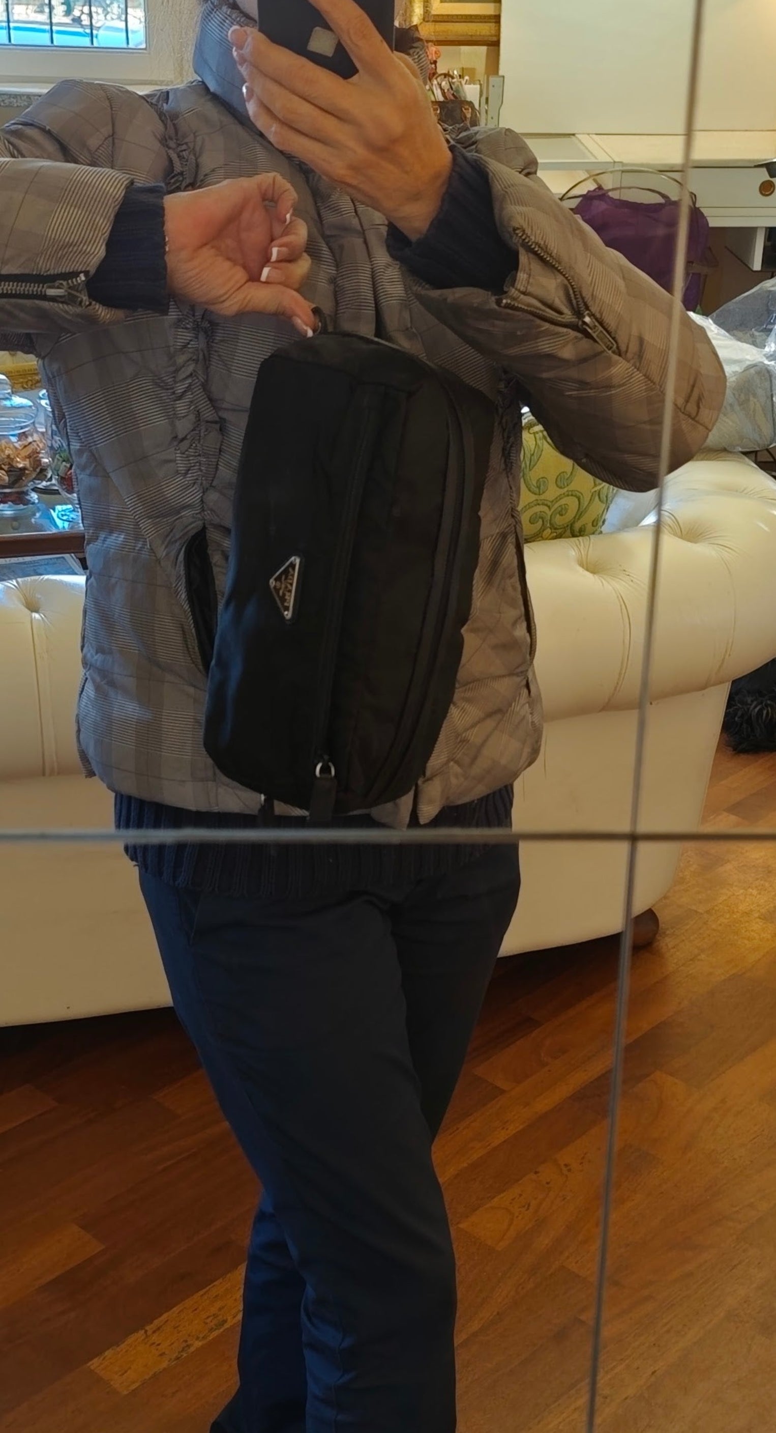 Prada – Trousse Singola da Viaggio in Re-Nylon e Pelle Saffiano Nera