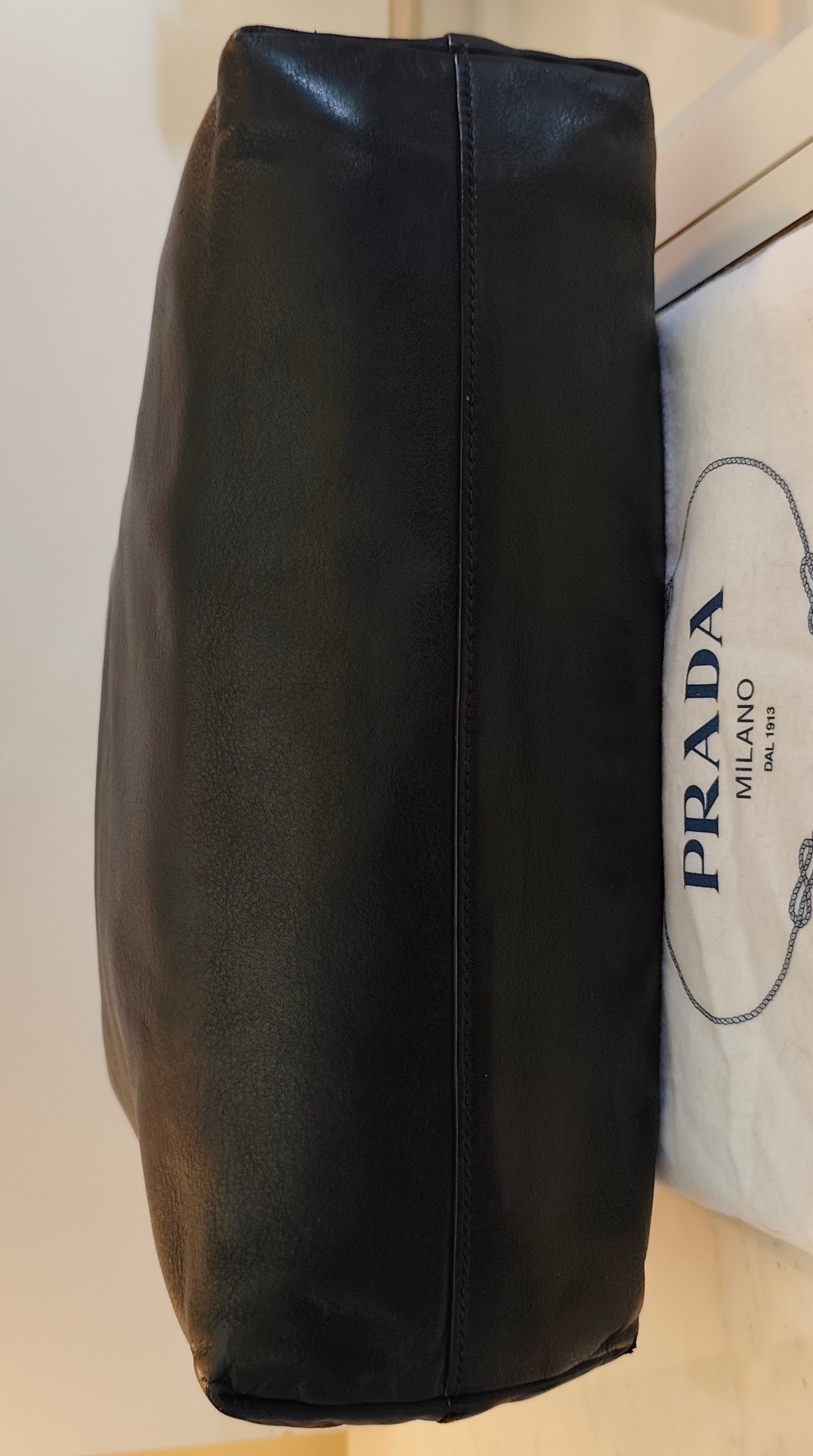 PRADA - Shopper Tote Bag in Pelle Spazzolata Nera