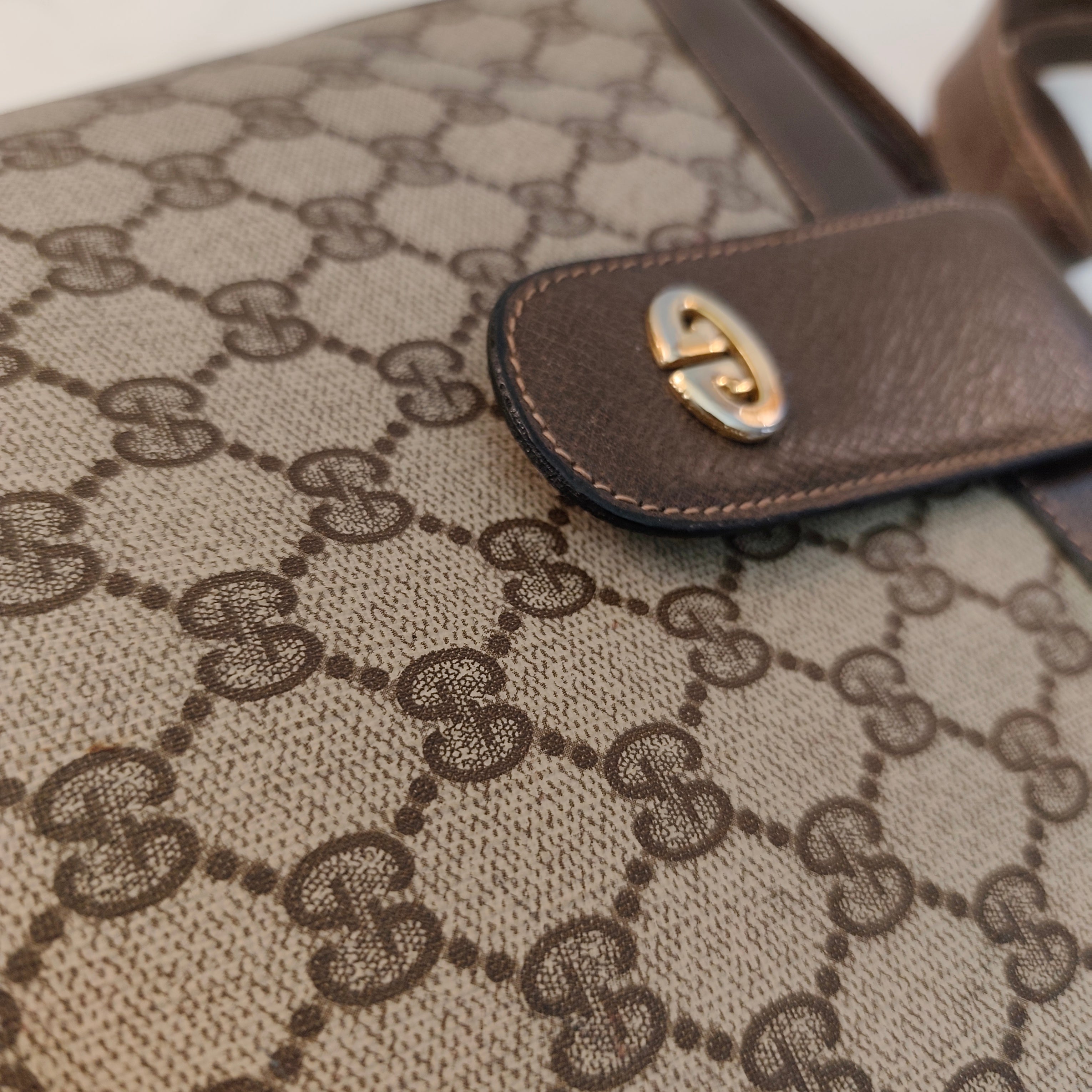 Gucci - Ophidia Secchiello Ovale in Canvas GG Beige e Pelle Vintage
