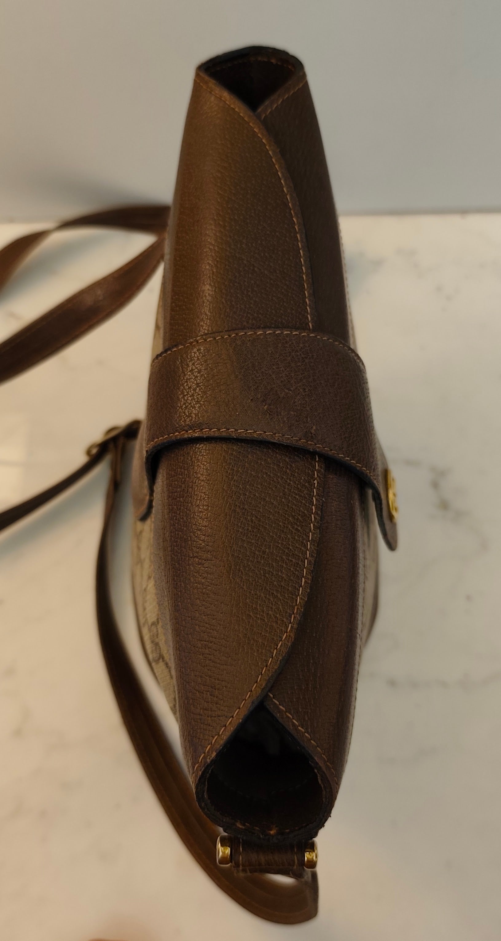 Gucci - Ophidia Secchiello Ovale in Canvas GG Beige e Pelle Vintage