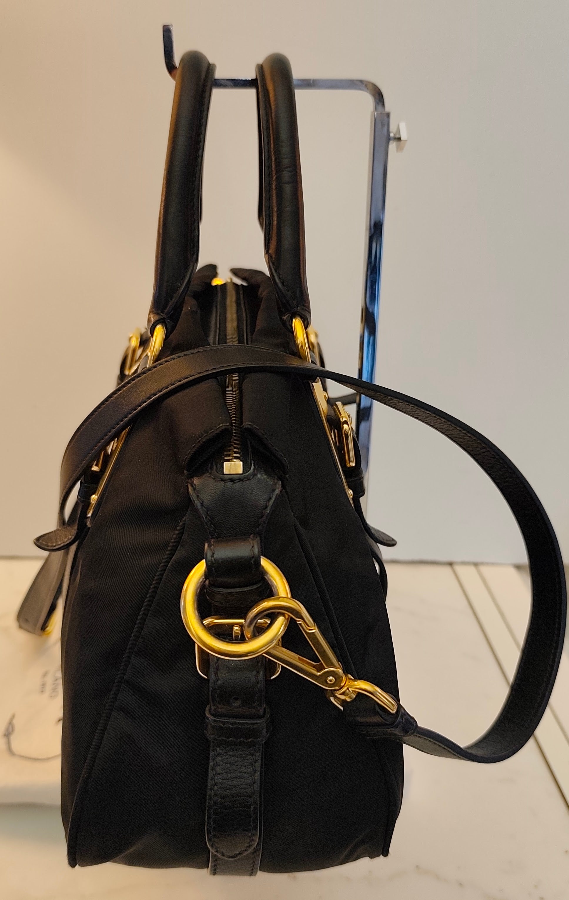 Prada - Bauletto Espandibile - Tote Bag Nylon Nero con Tracolla