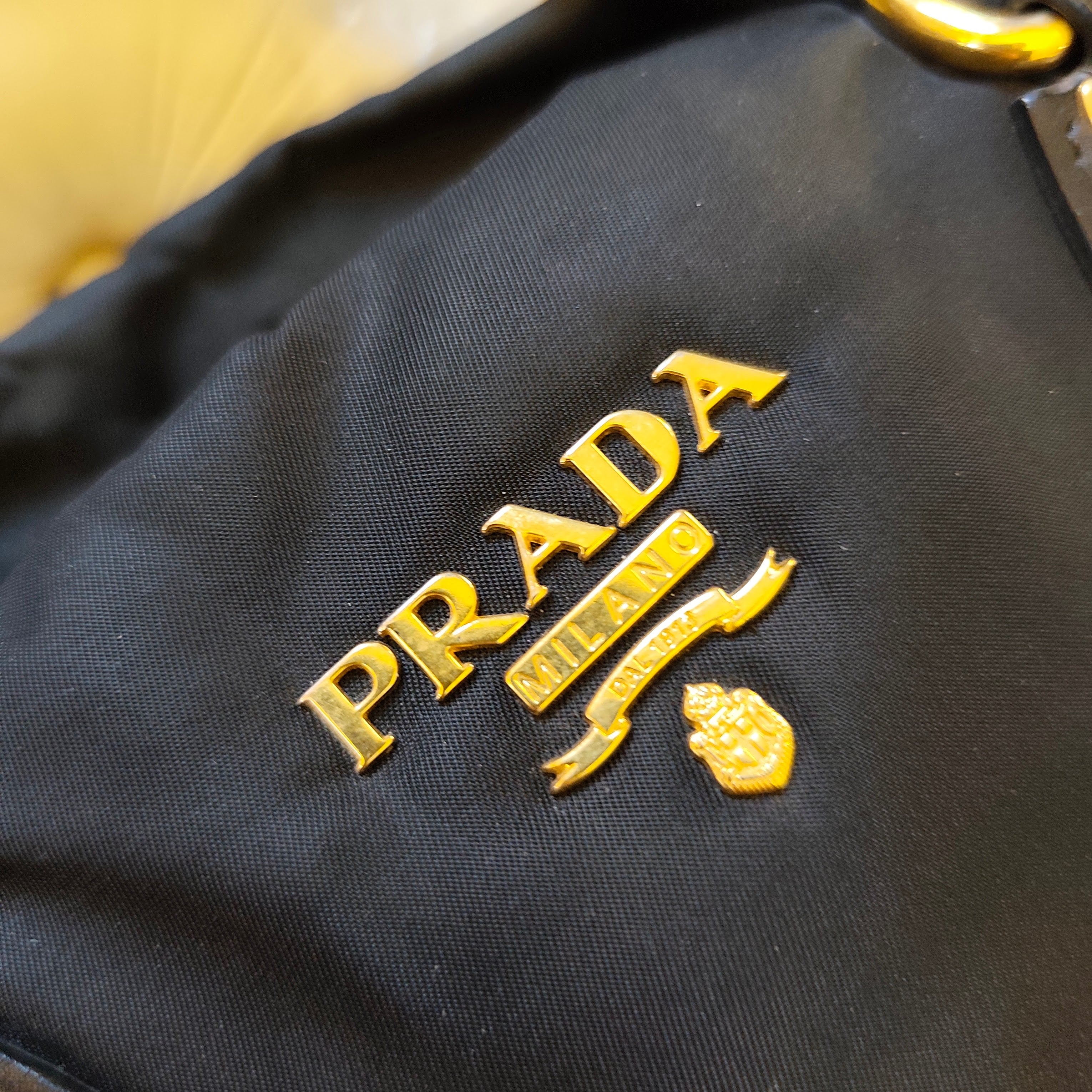 Prada - Bauletto Espandibile - Tote Bag Nylon Nero con Tracolla