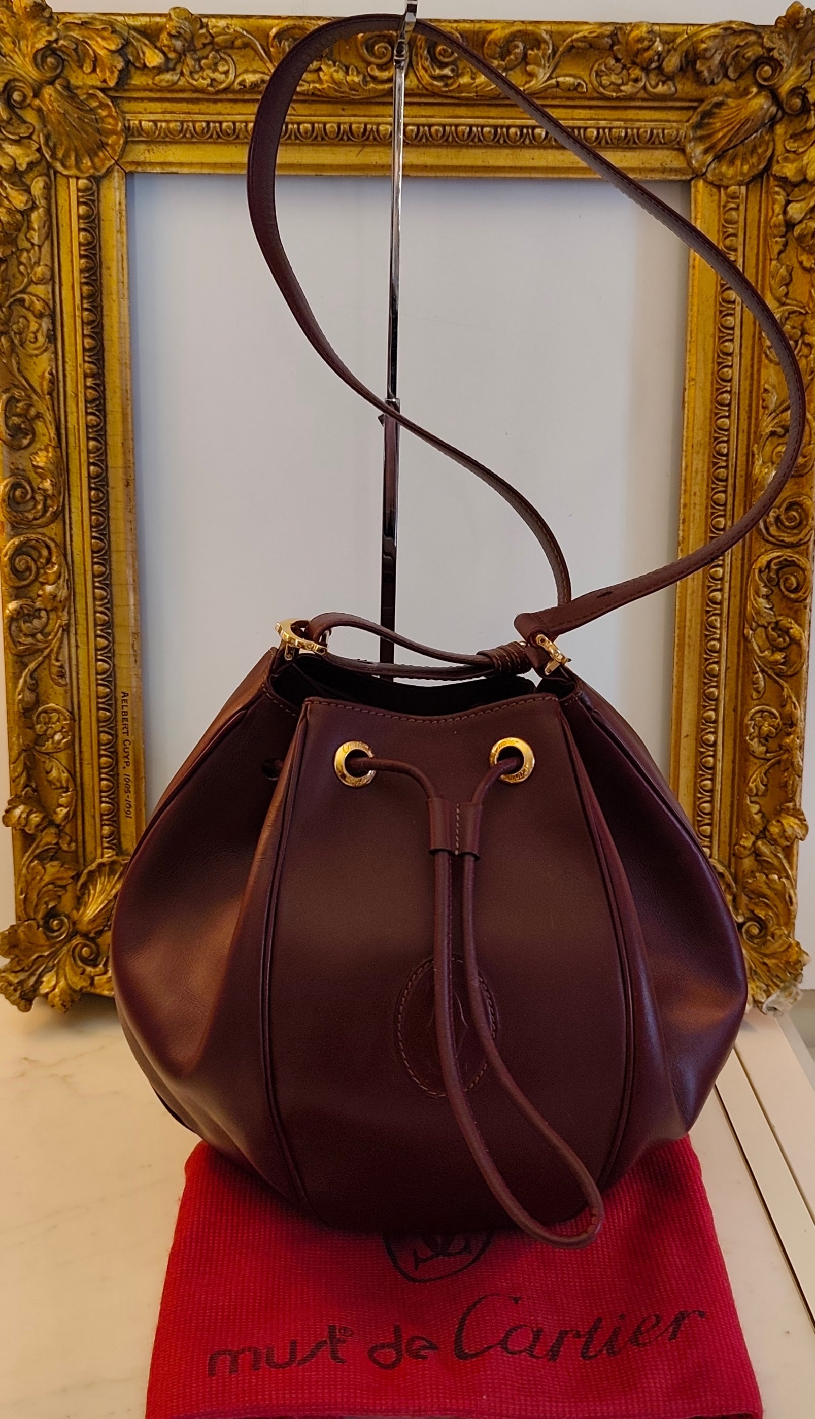 Cartier – Borsa Secchiello in Pelle Bordeaux