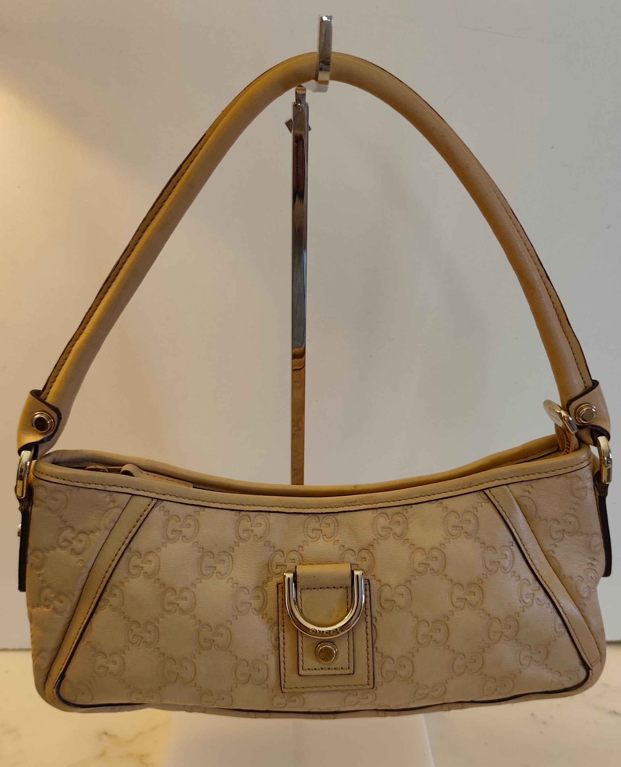 Gucci - Abbey D-Ring Borsa a Spalla in Pelle Guccissima Avorio