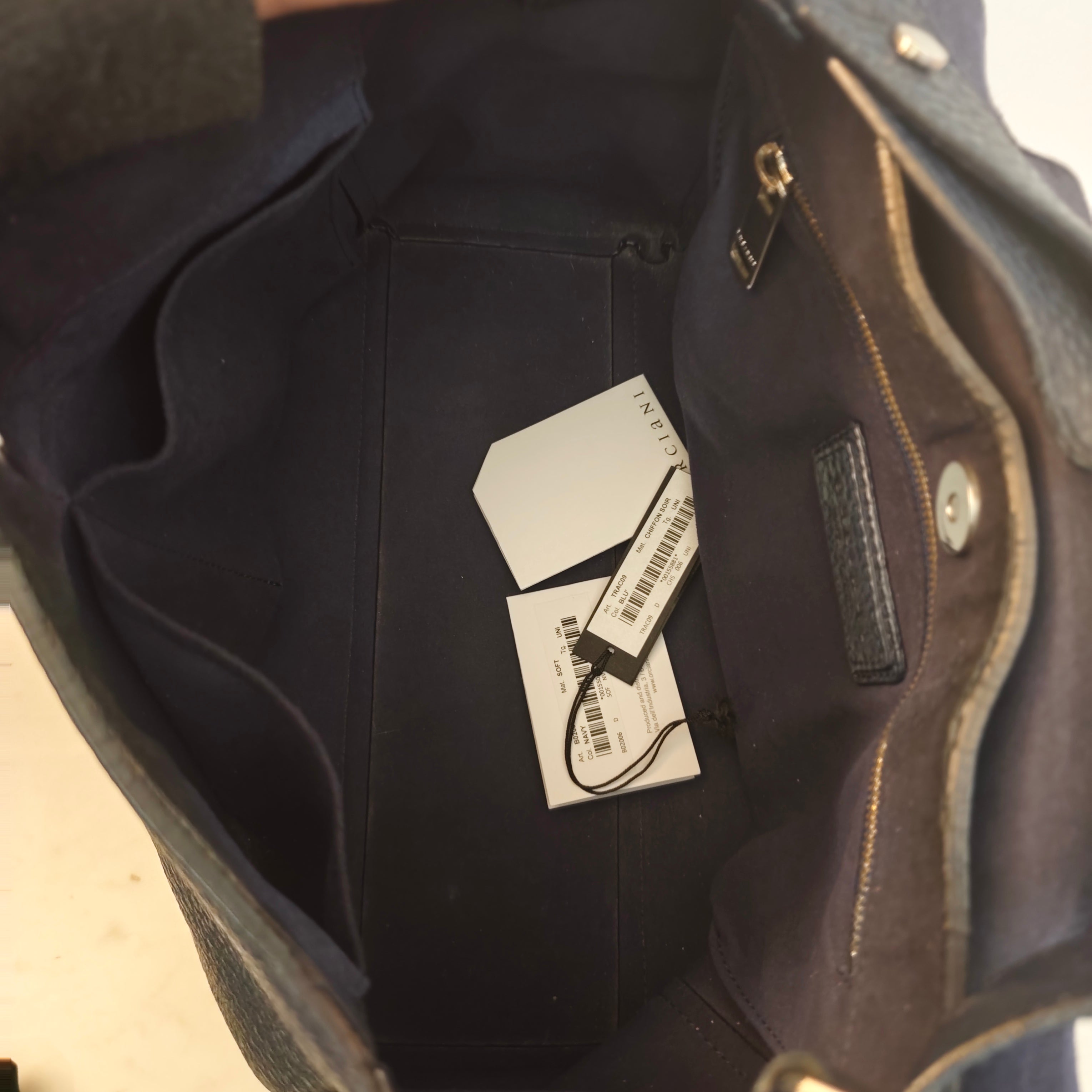 Orciani - Sveva Soft Media in Pelle Blu Navy con Tracolla