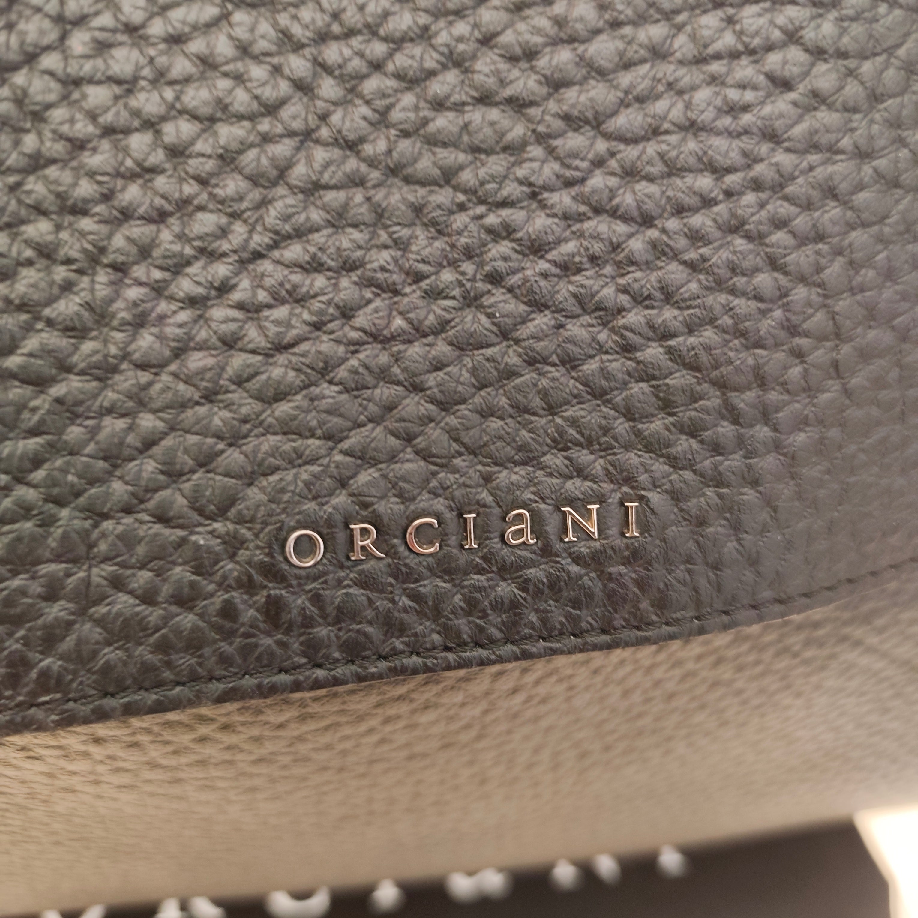 ORCIANI - BORSA SVEVA SOFT GRANDE IN PELLE MARTELLATA NERA