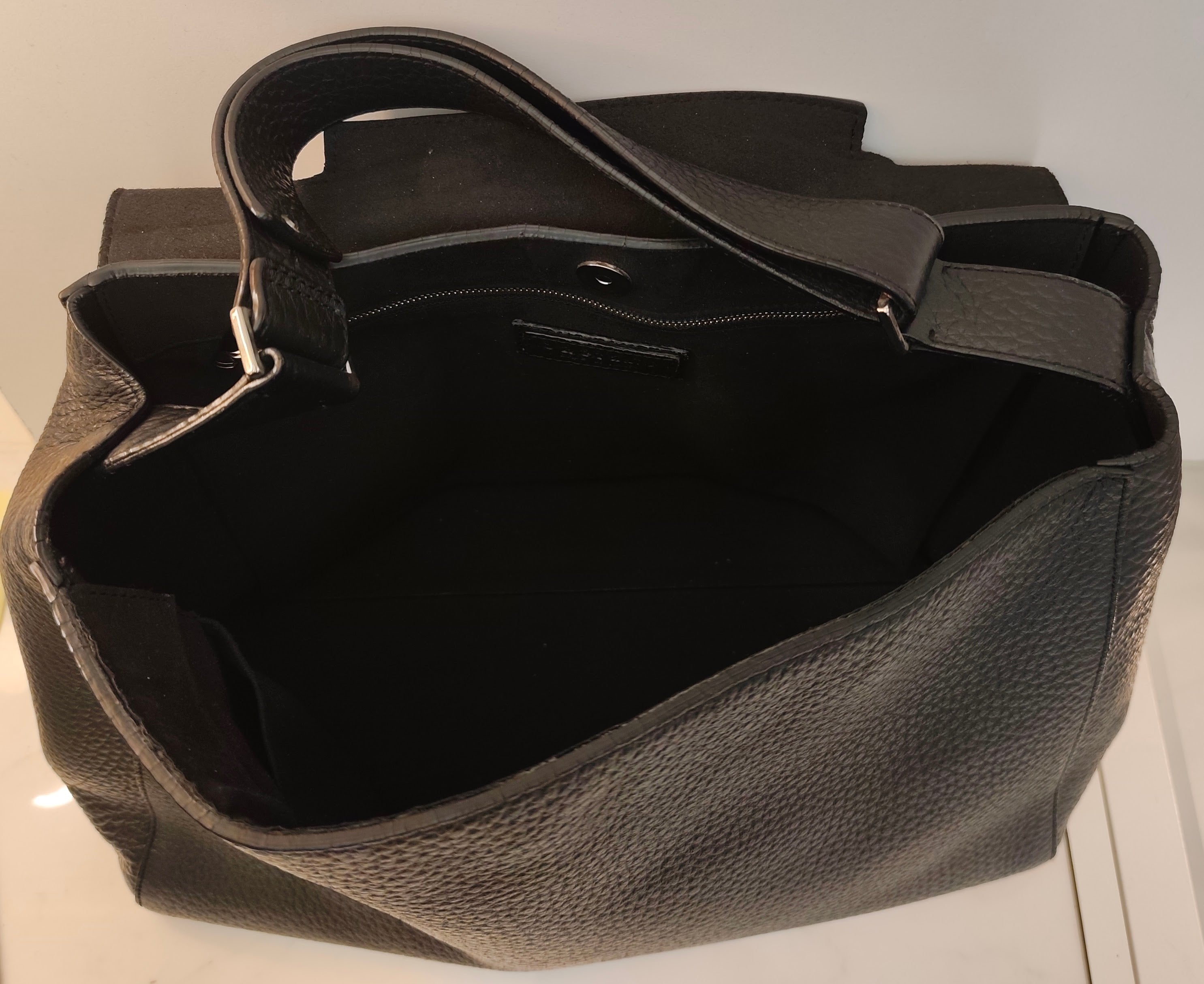 Orciani - Borsa Sveva Soft Grande in Pelle Nera