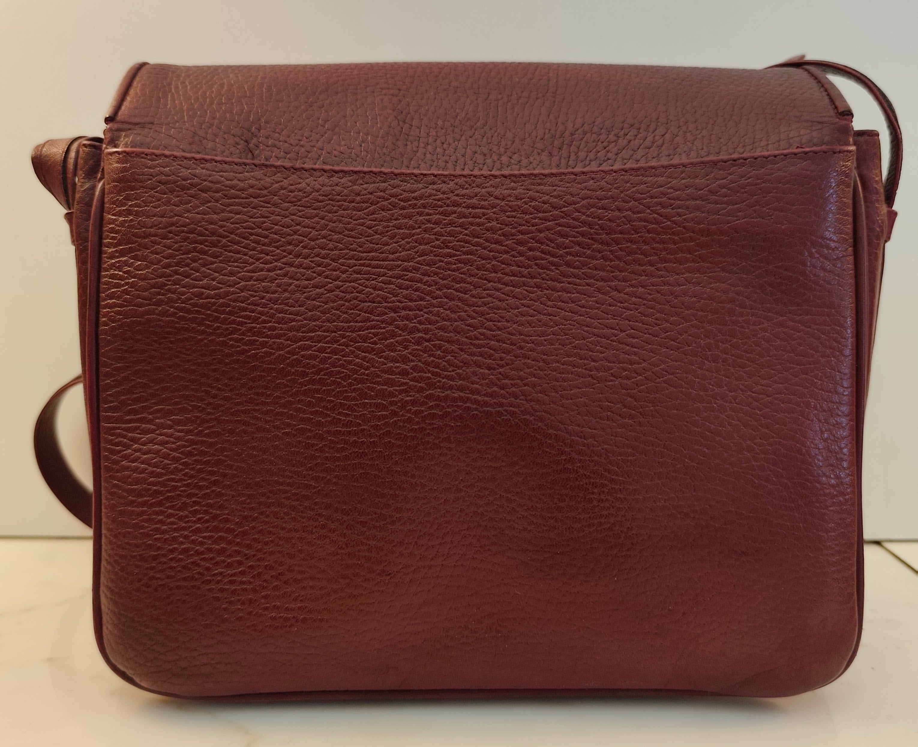 Cartier – Camera Bag Vintage in Pelle Bordeaux