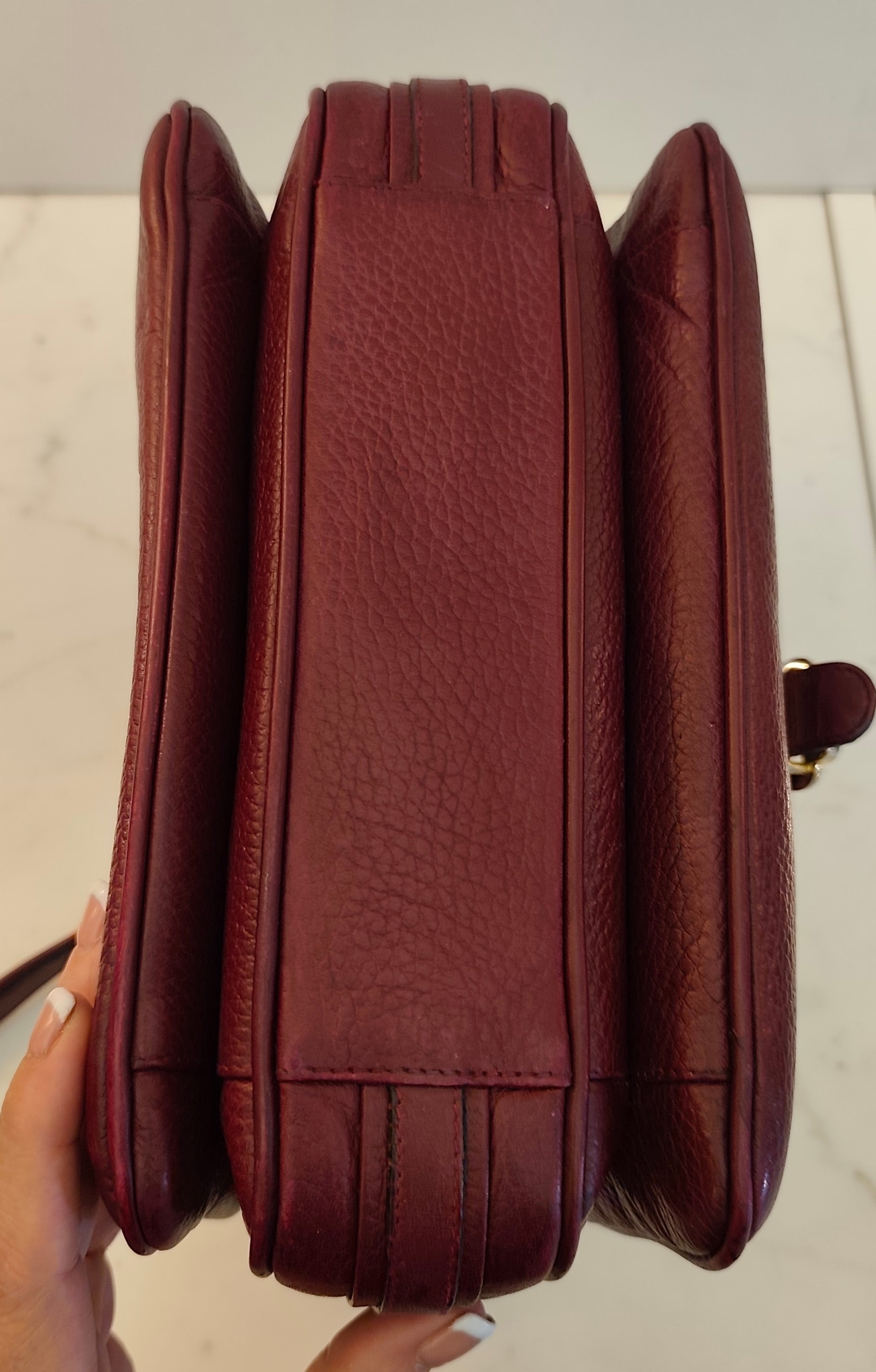 Cartier – Camera Bag Vintage in Pelle Bordeaux