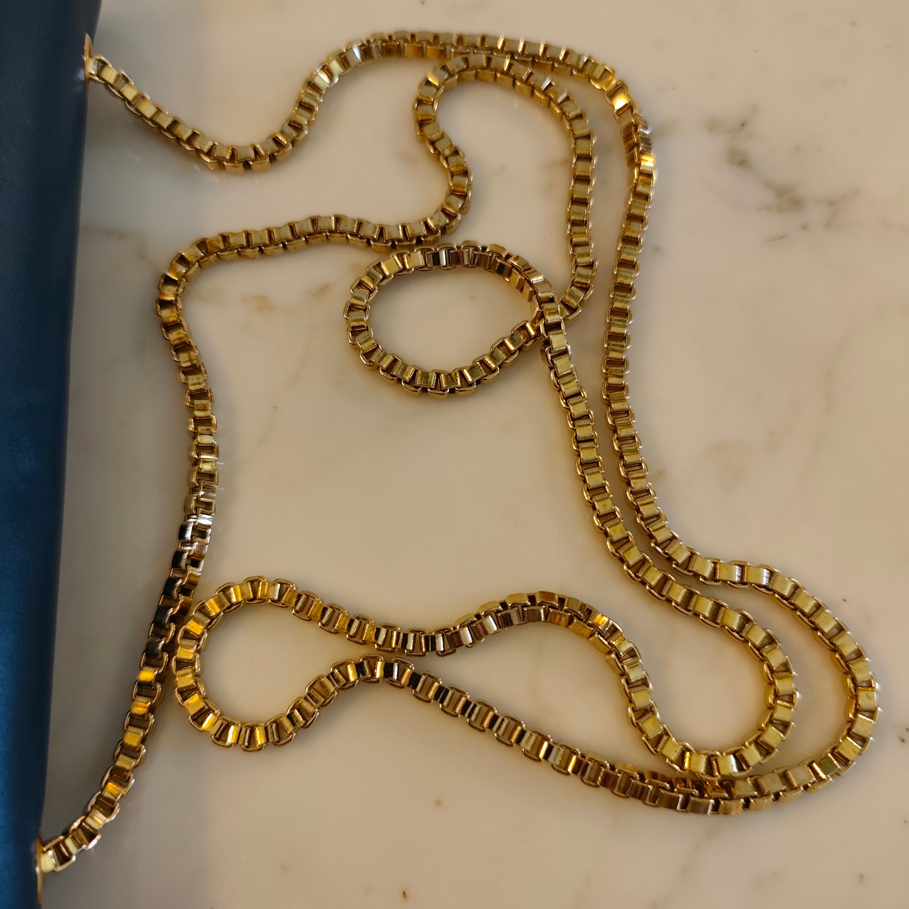 Salvatore Ferragamo – Borsetta “Thalia” in Pelle e Camoscio Ottanio