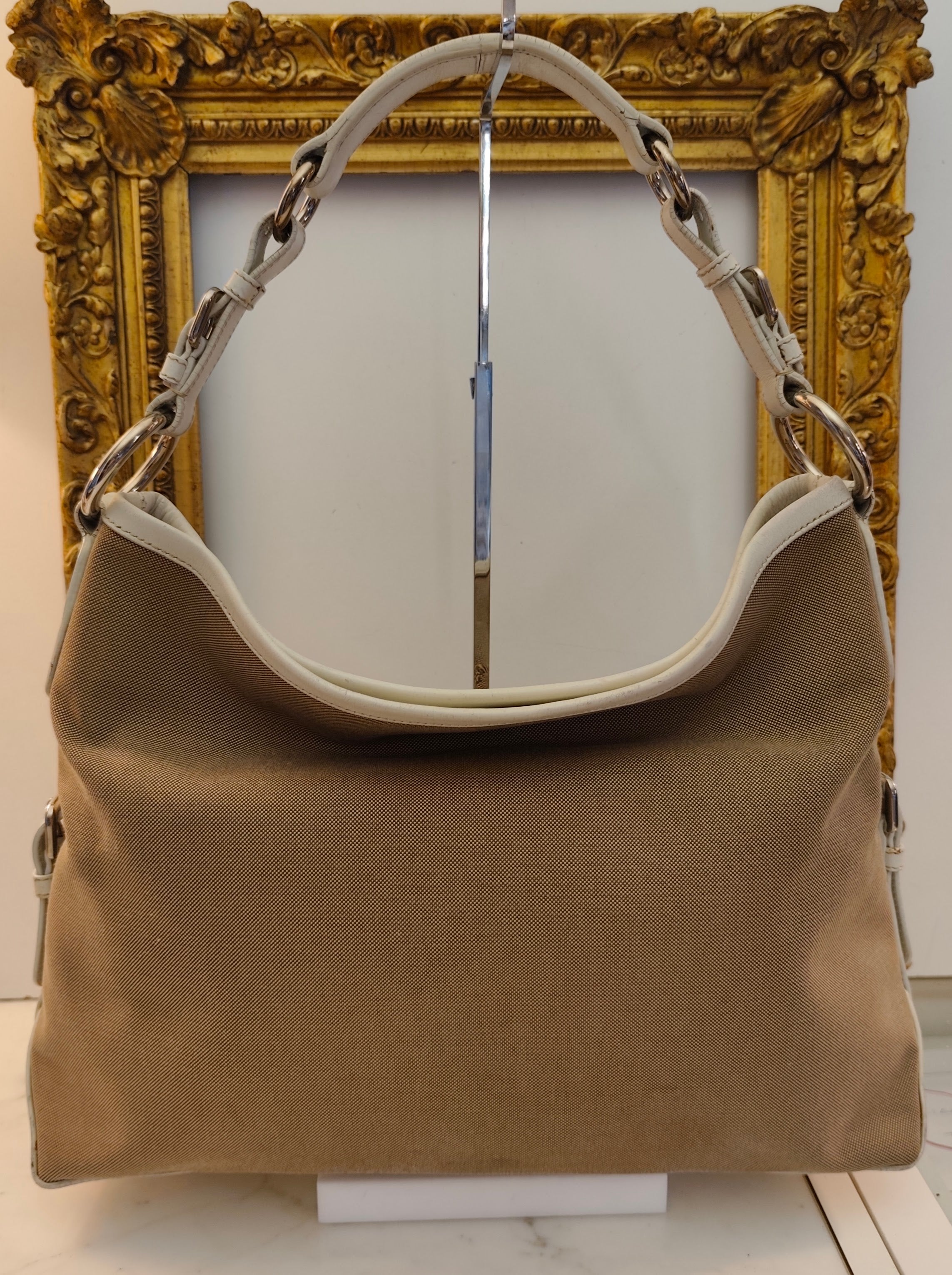 Prada – Hobo Shopper Logo Jacquard Beige e Pelle Bianca