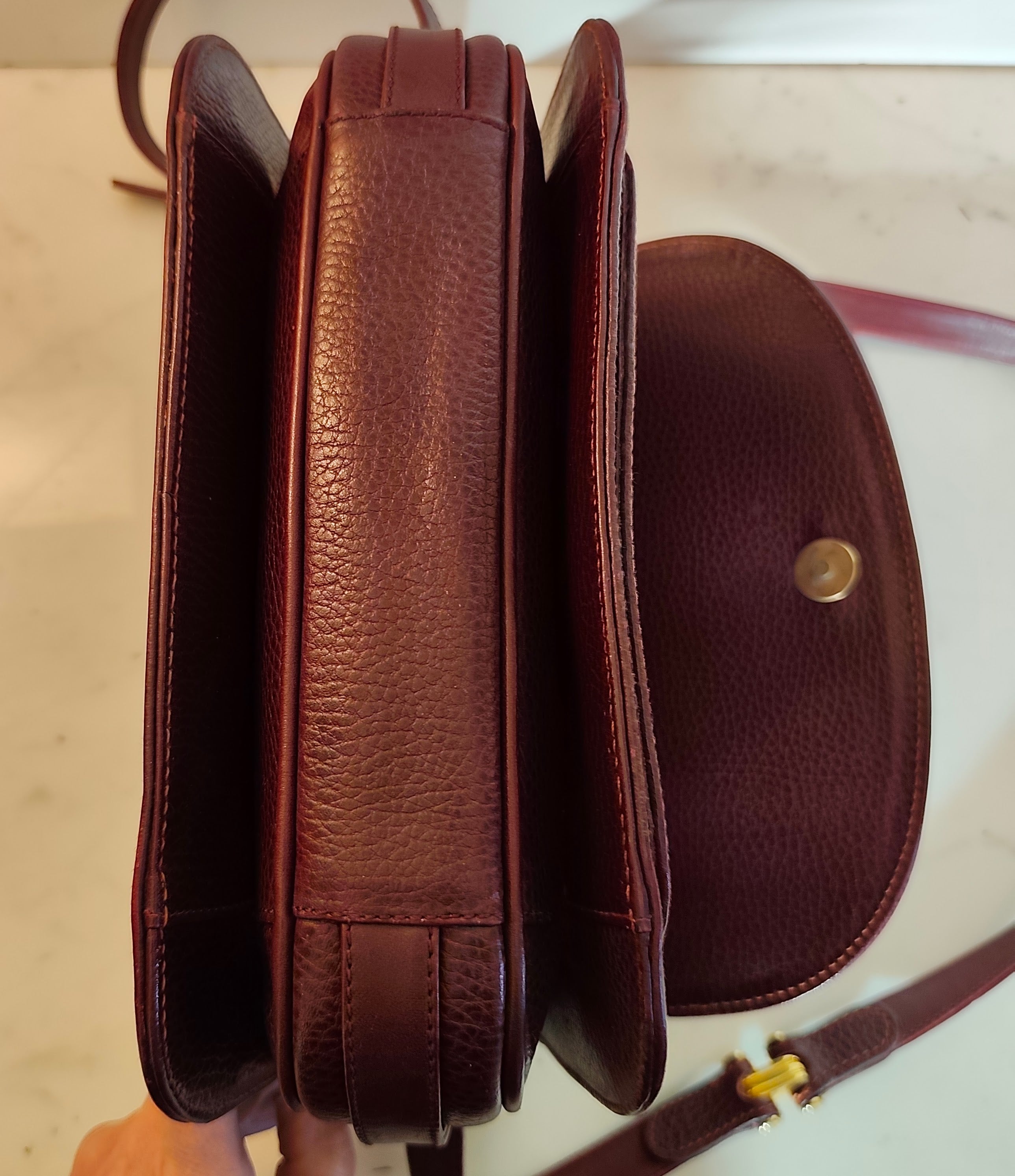 Cartier – Camera Bag a Spalla Vintage Bordeaux