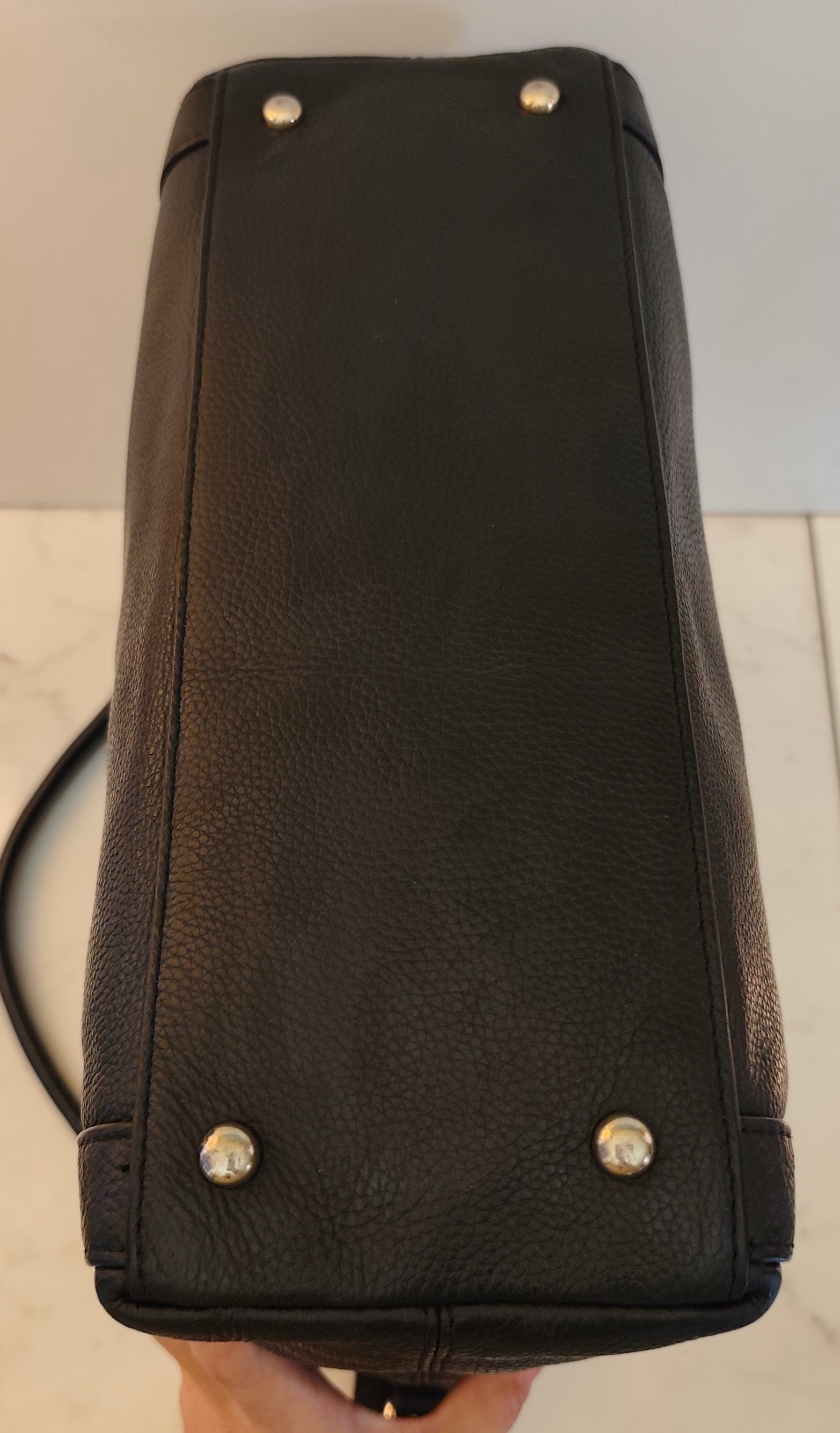 Gucci - Borsa Tote Shopper "Miss GG" - Pelle Martellata Nera con Tracolla