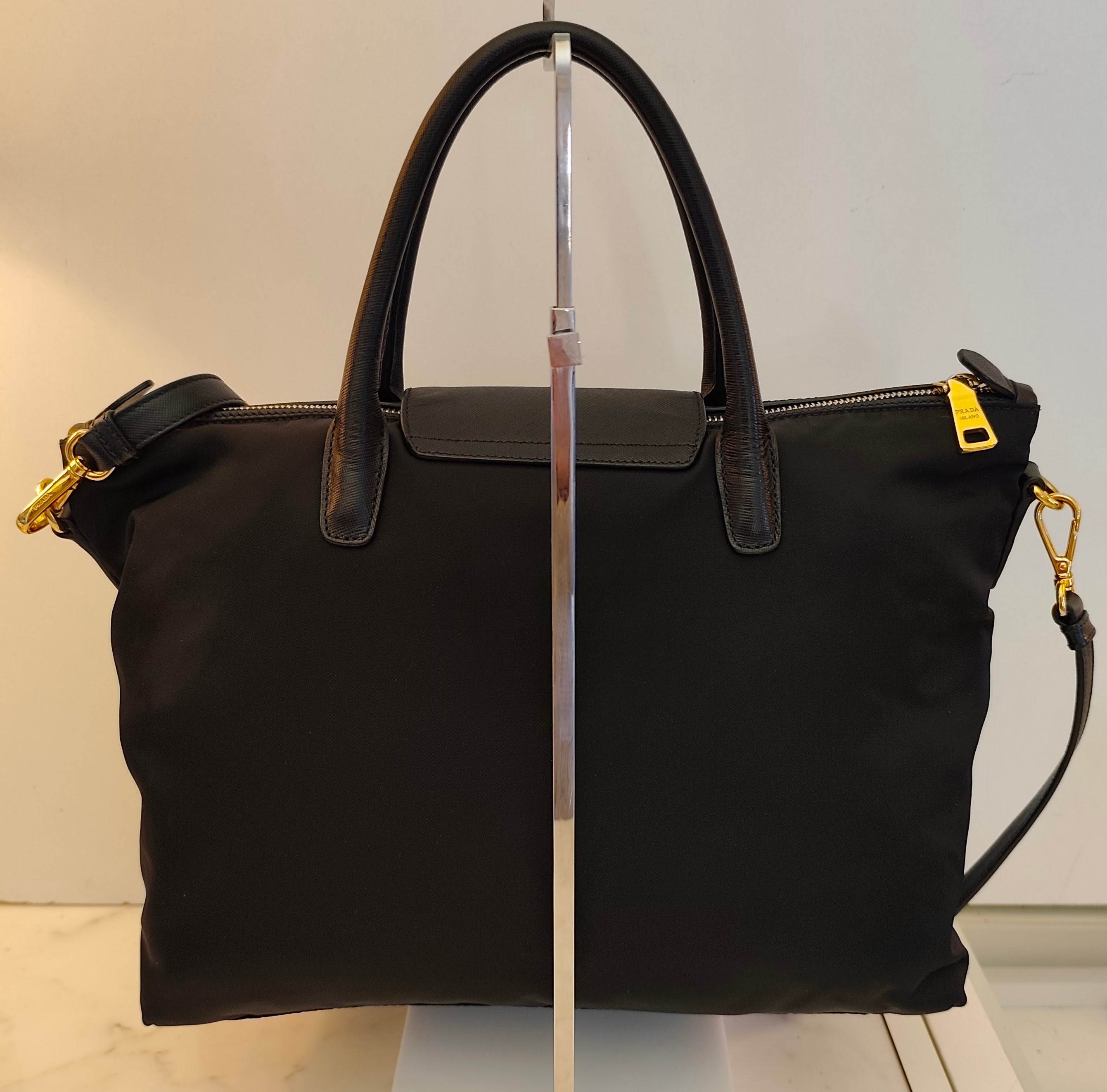 Prada - Tote Shopper Re-Nylon Nera con Tracolla – NUOVA FULL SET