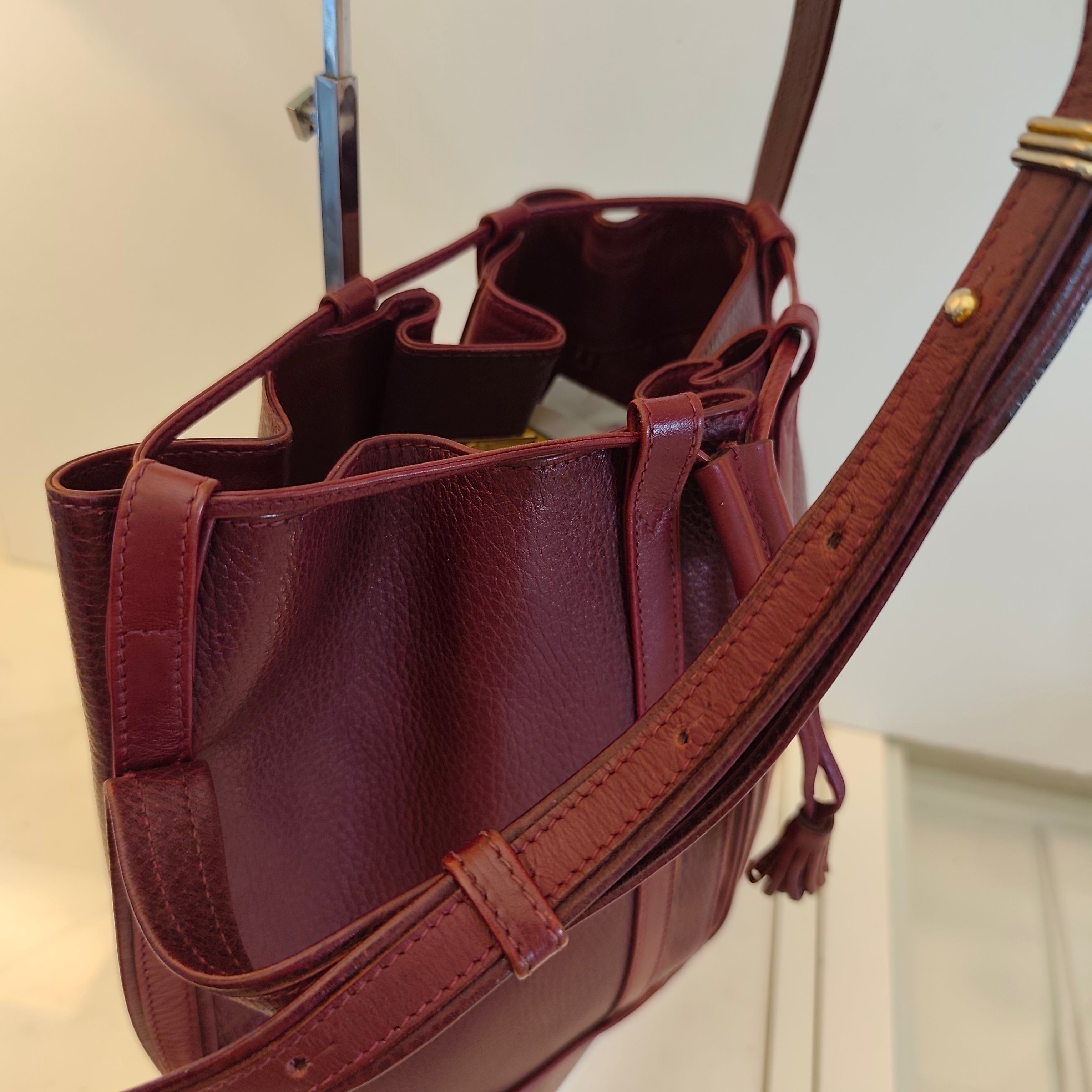 Cartier – Secchiello Ovale in Pelle Bordeaux Vintage
