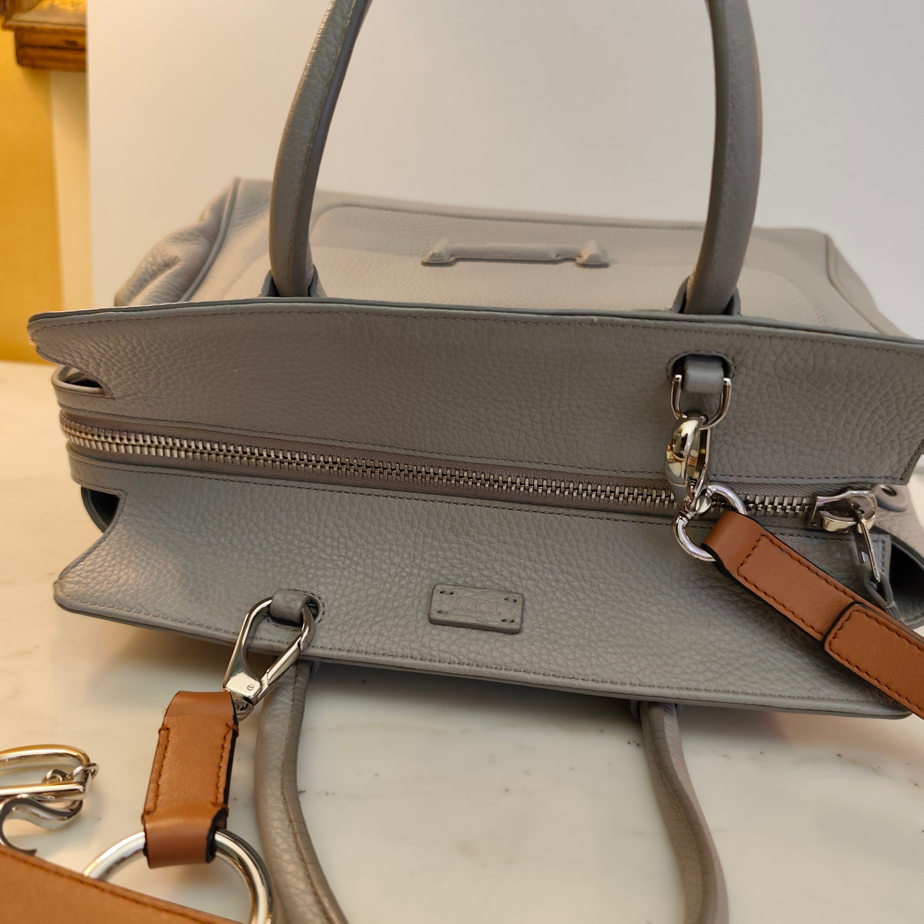 Tod’s – Borsa “Double T” Pelle Azzurro Polvere