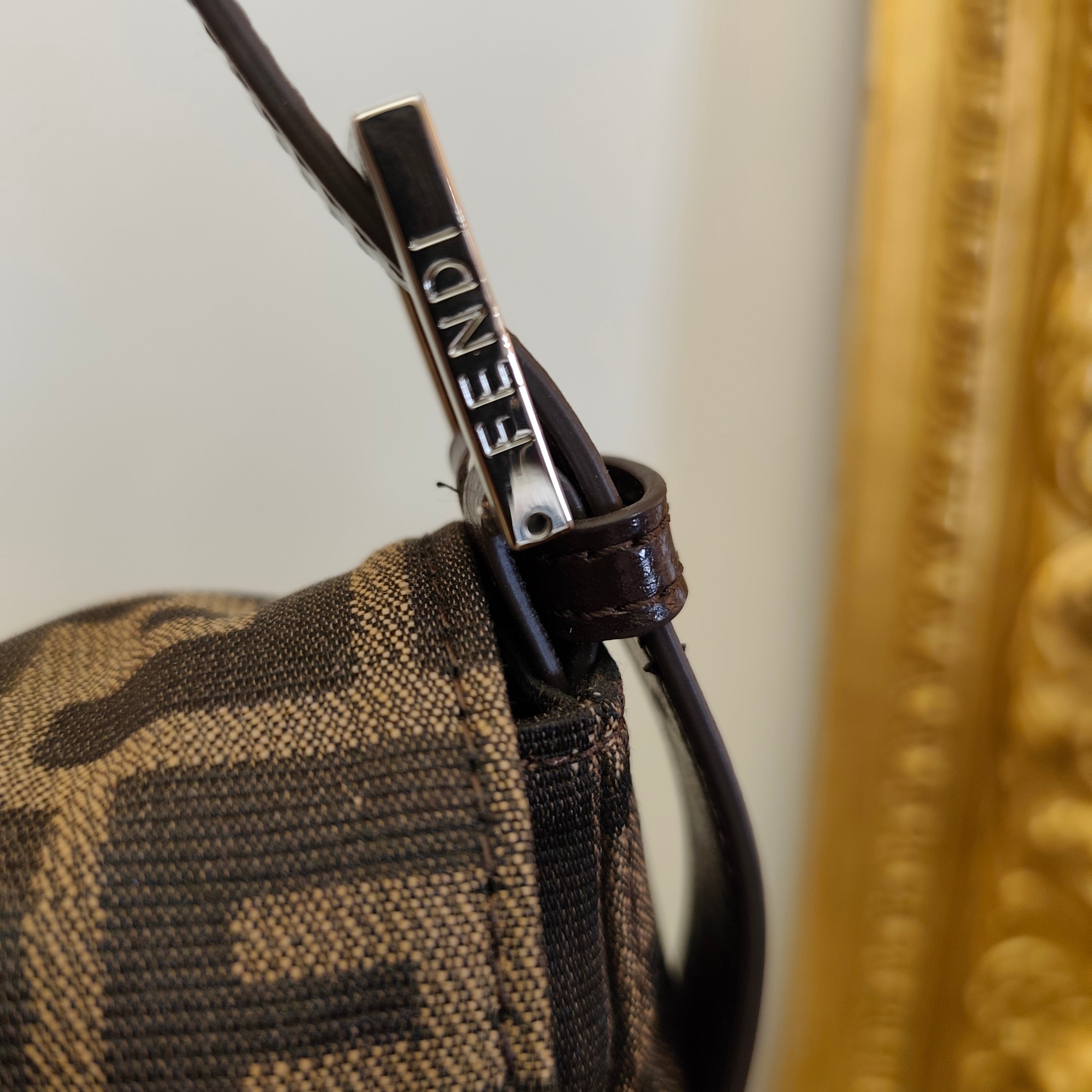 FENDI - MAMA BAGUETTE ZUCCA