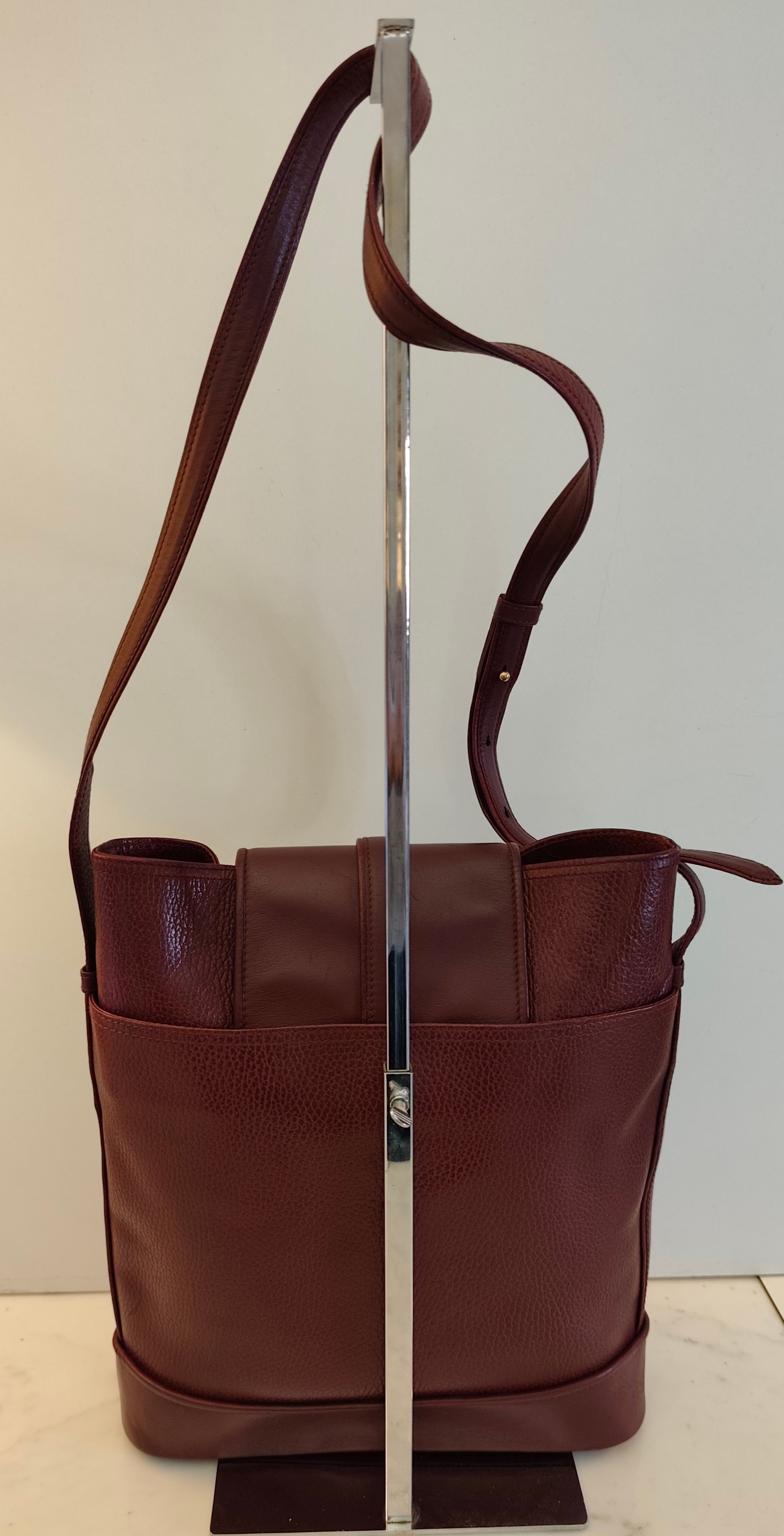 Cartier – Secchiello Ovale in Doppia Pelle Bordeaux Vintage