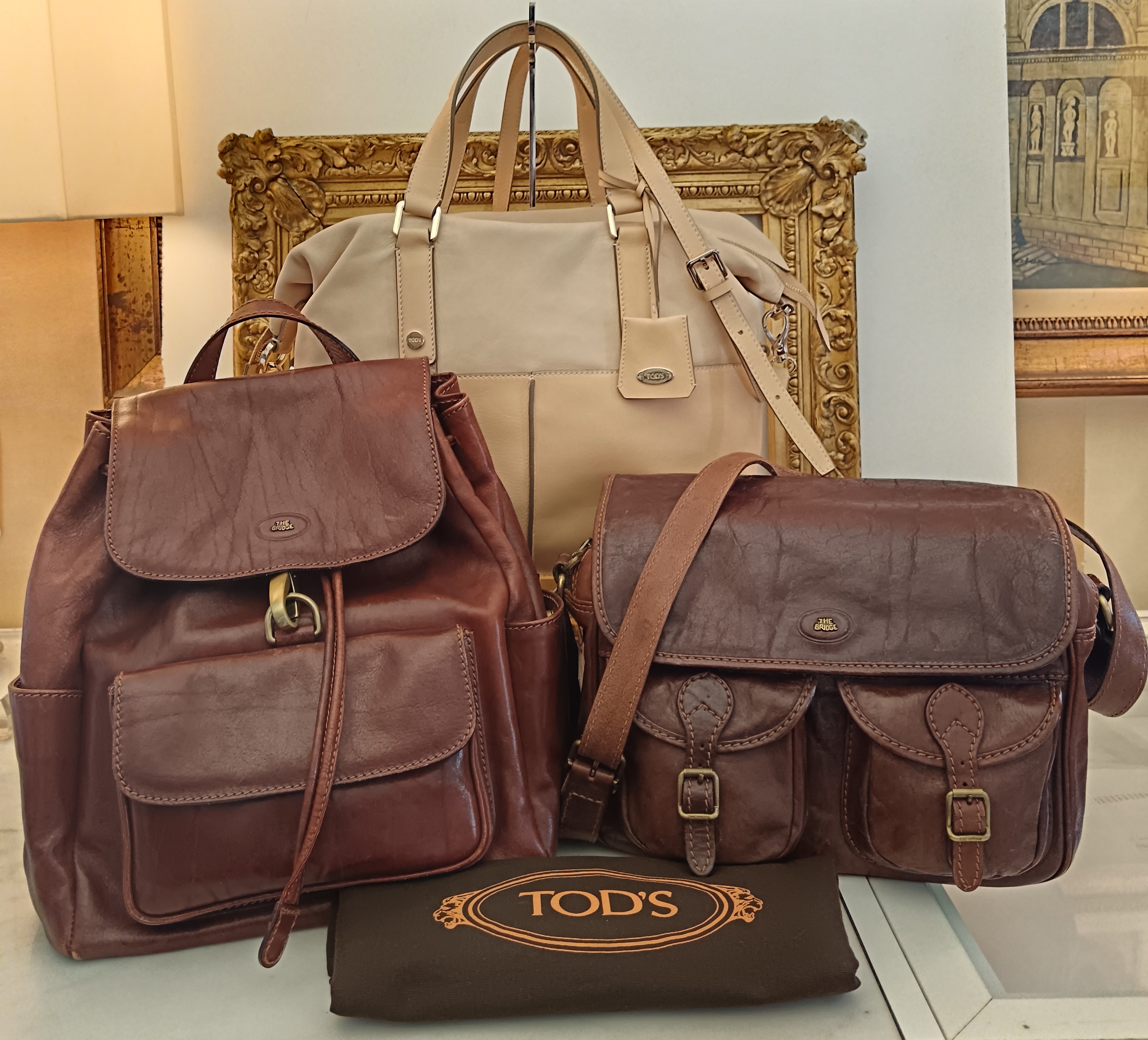 COMBO BOMBA €750: The Bridge a scelta + Tod's Bicolor