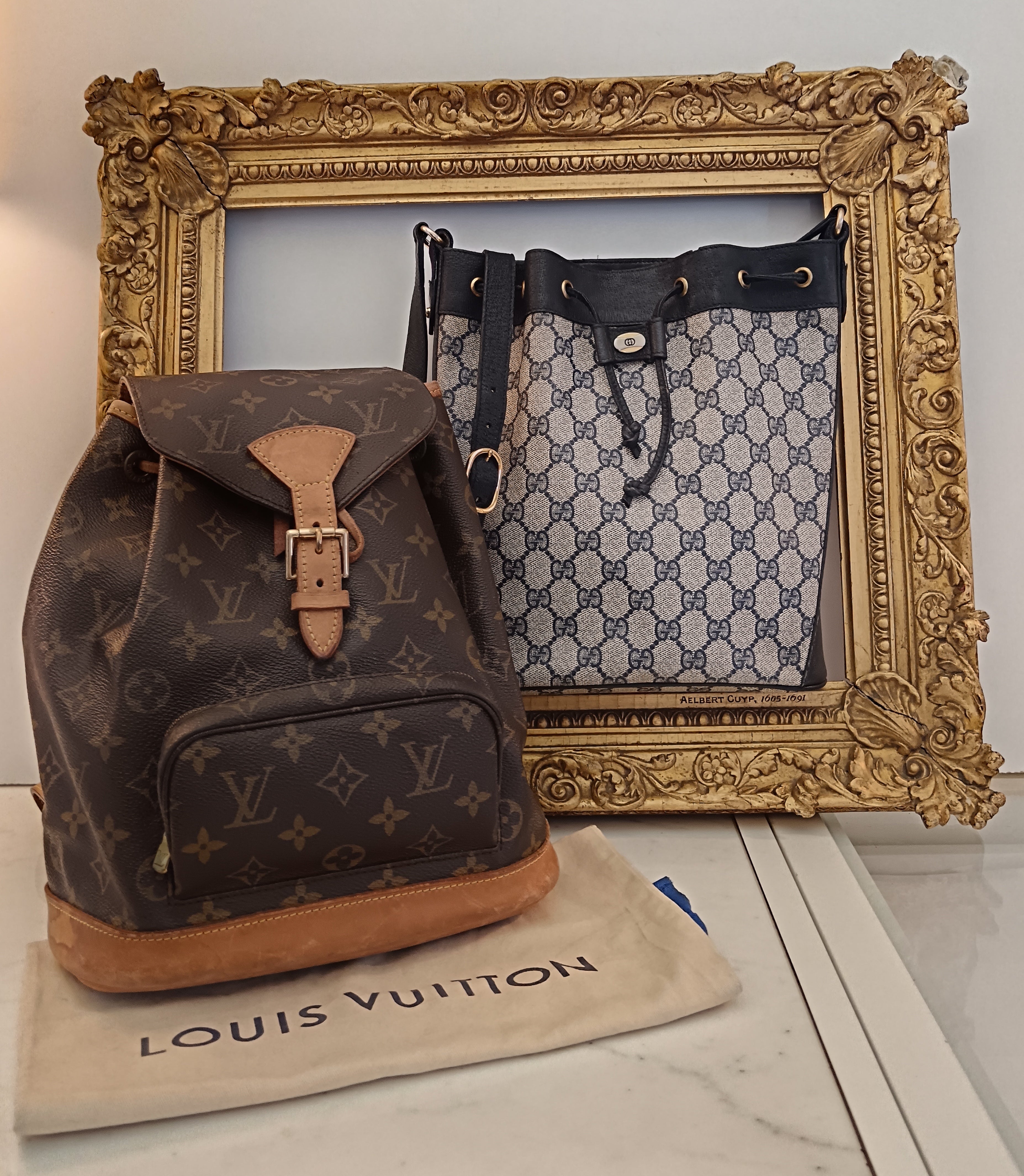 COMBO BOMBA €1500: LV Zaino + Gucci Secchio