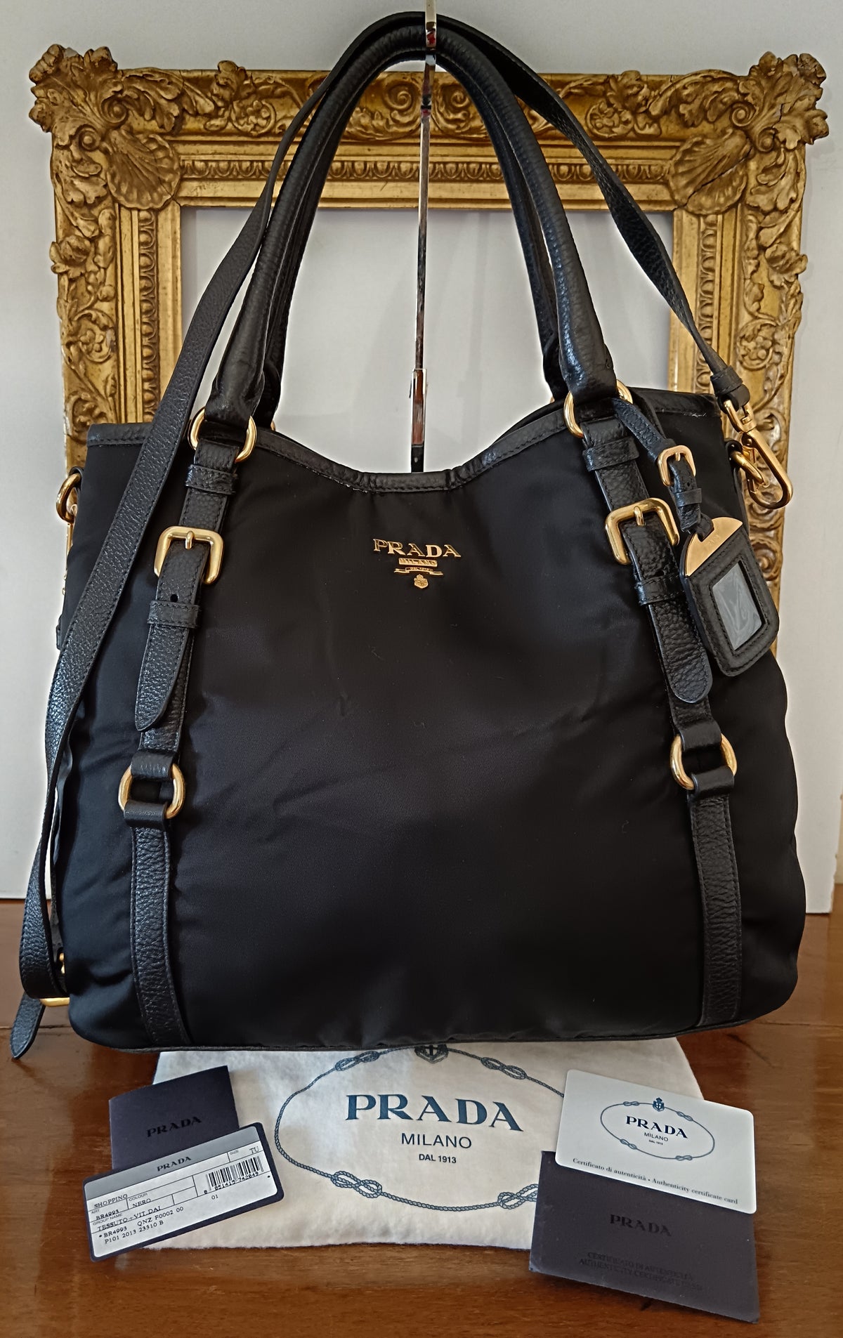 Prada - Tote Shopper Nylon Nero con Fasce in Pelle e Doppi Anelli FULL SET