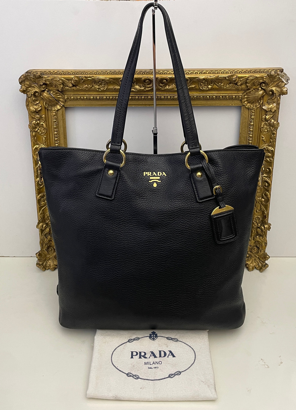 Prada - Shopper Espandibile in Pelle Martellata Nera