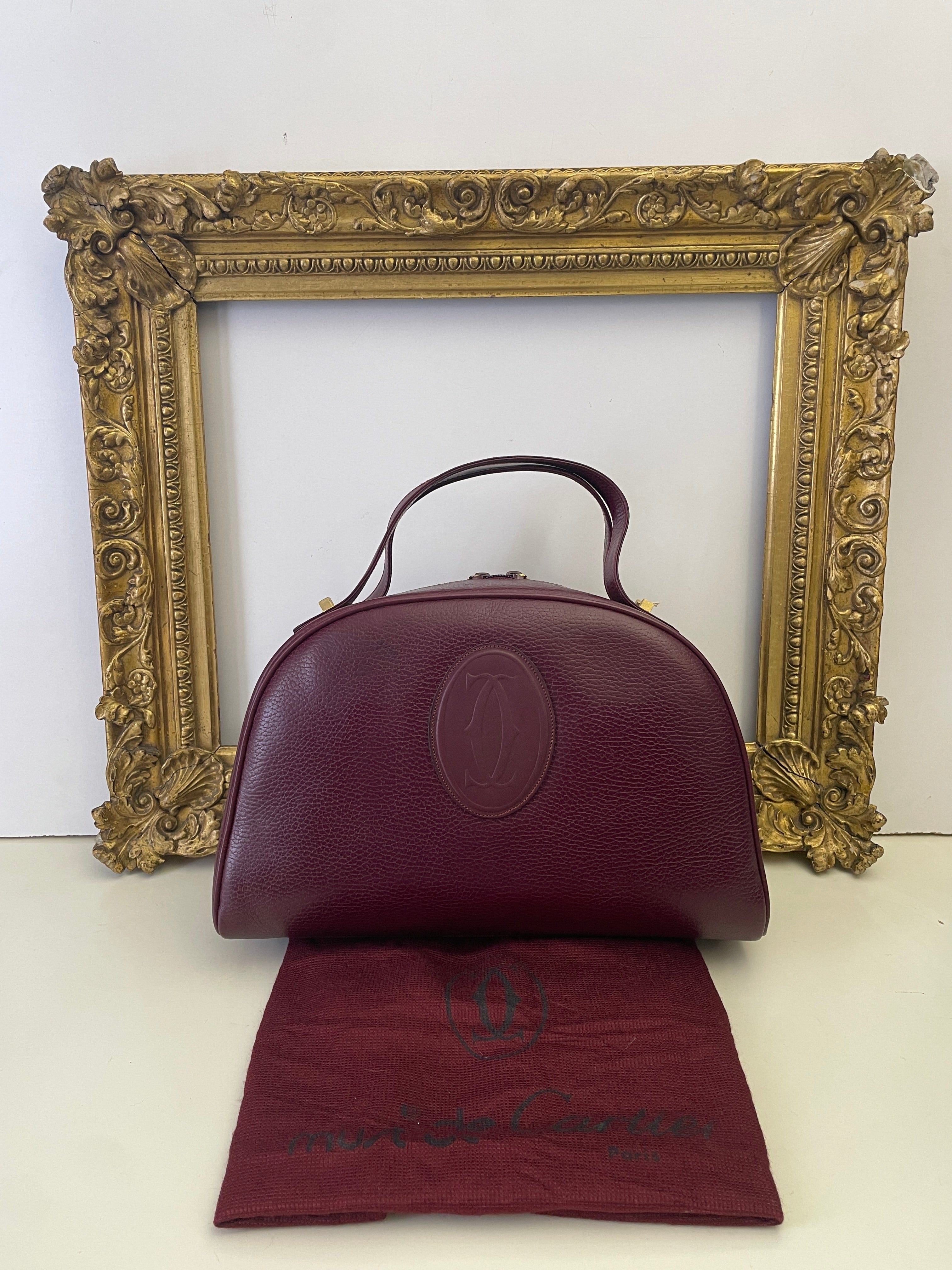 Cartier - Borsa a Mano Mezzaluna in Pelle Bordeaux