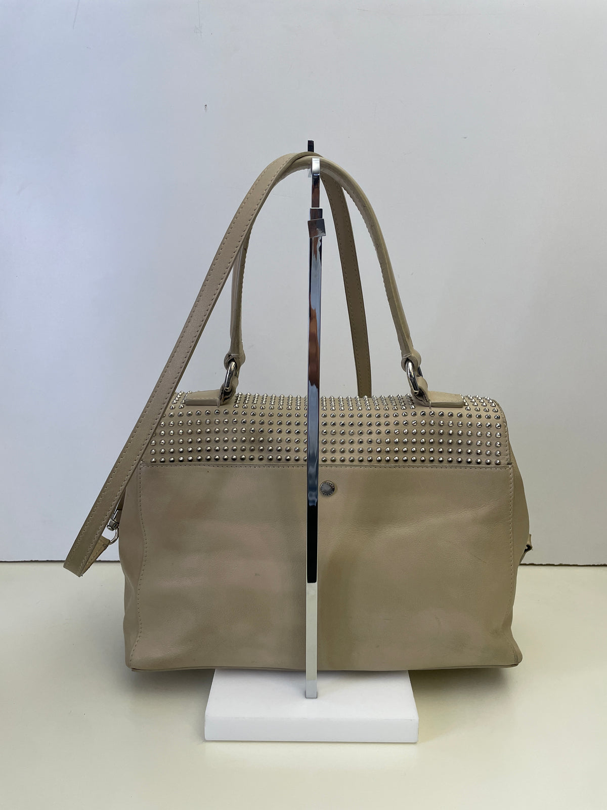 Orciani - Borsa A Spalla Pelle Beige Con Borchie
