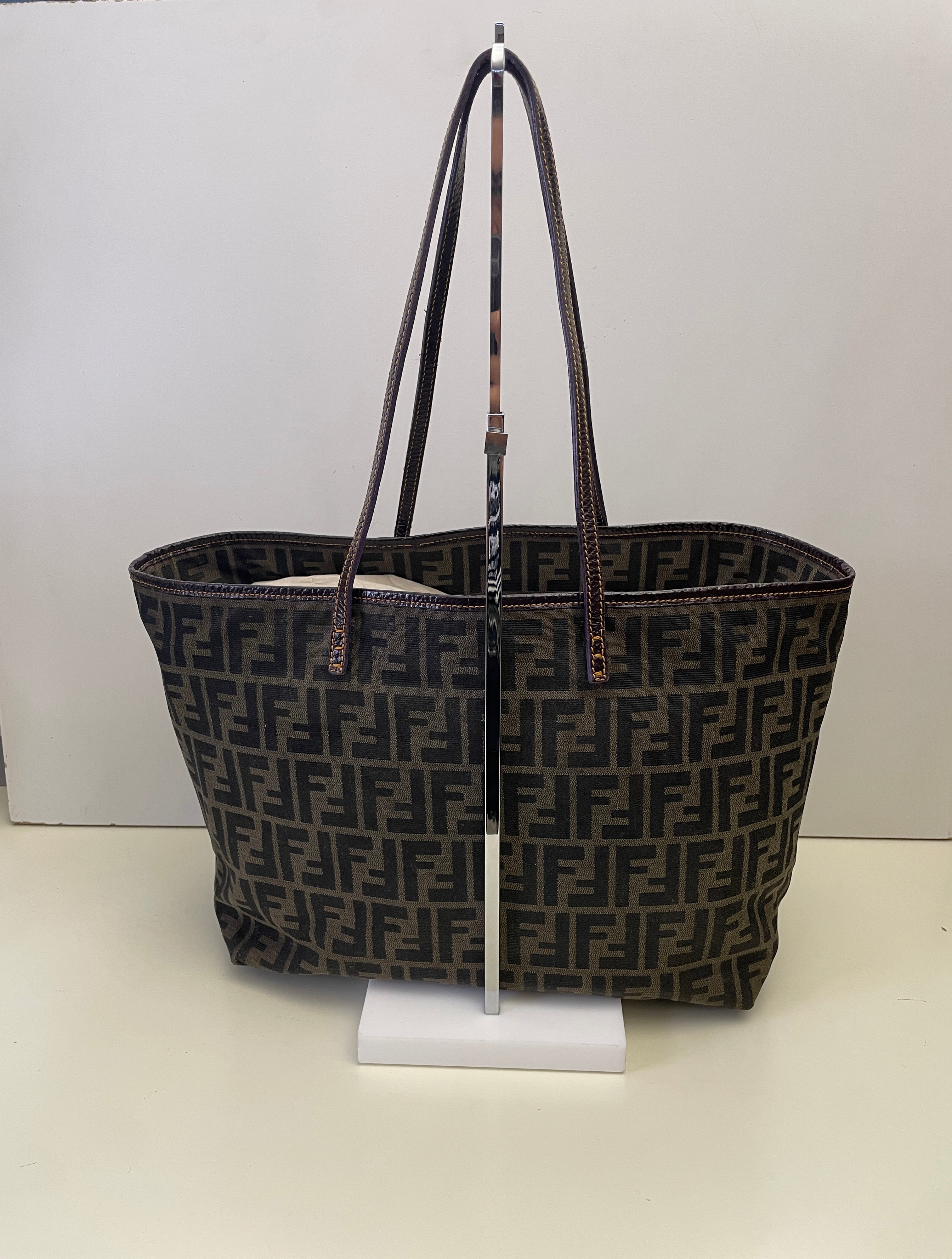 Fendi – Tote Roll Bag Tote “Zucca” Con Interno Viola