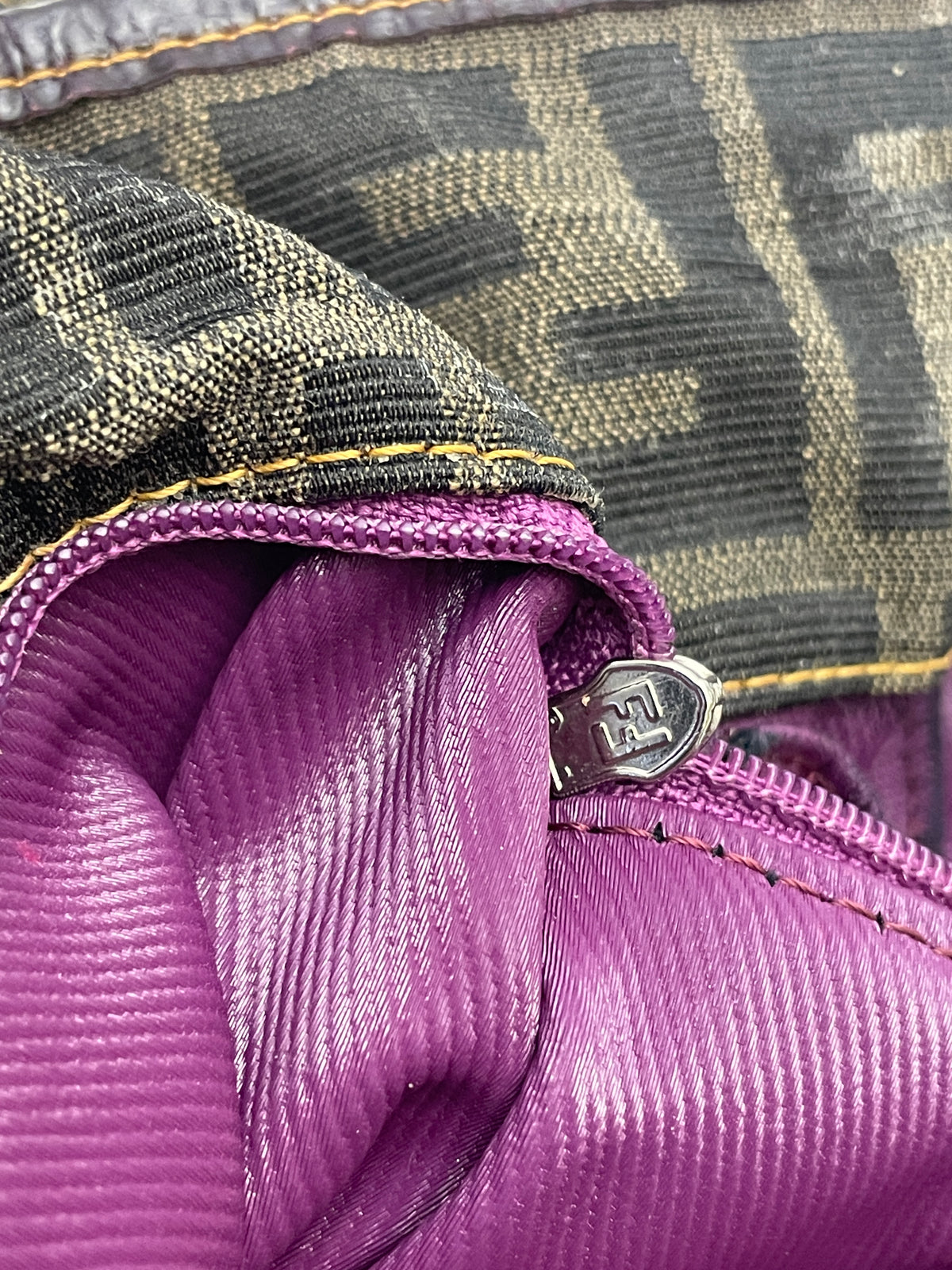Fendi – Tote Roll Bag Tote “Zucca” Con Interno Viola