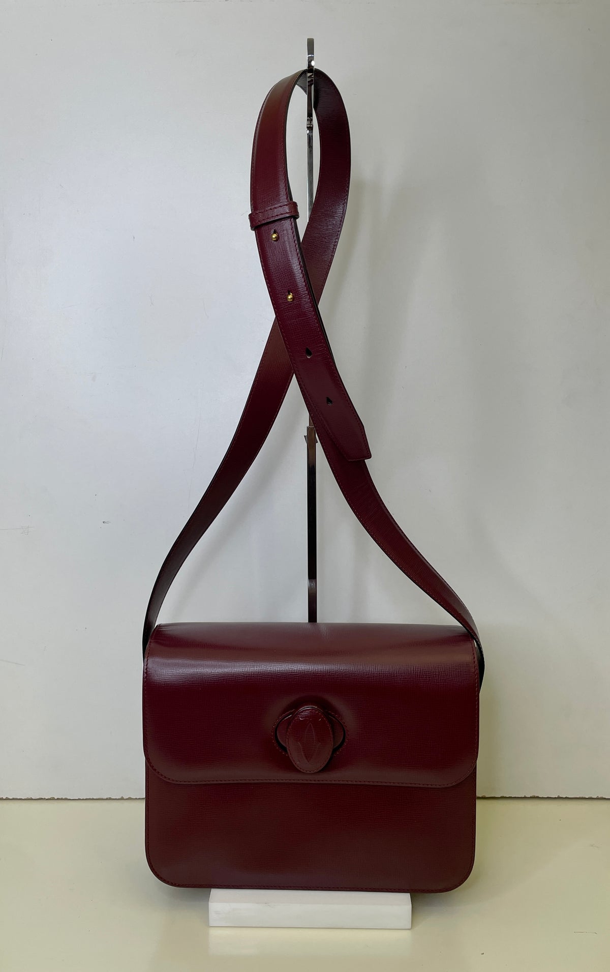 Cartier – Camera Bag Box Girello in Pelle Bordeaux