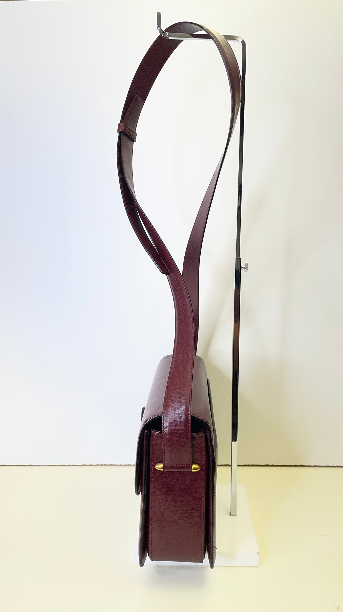 Cartier – Camera Bag Box Girello in Pelle Bordeaux