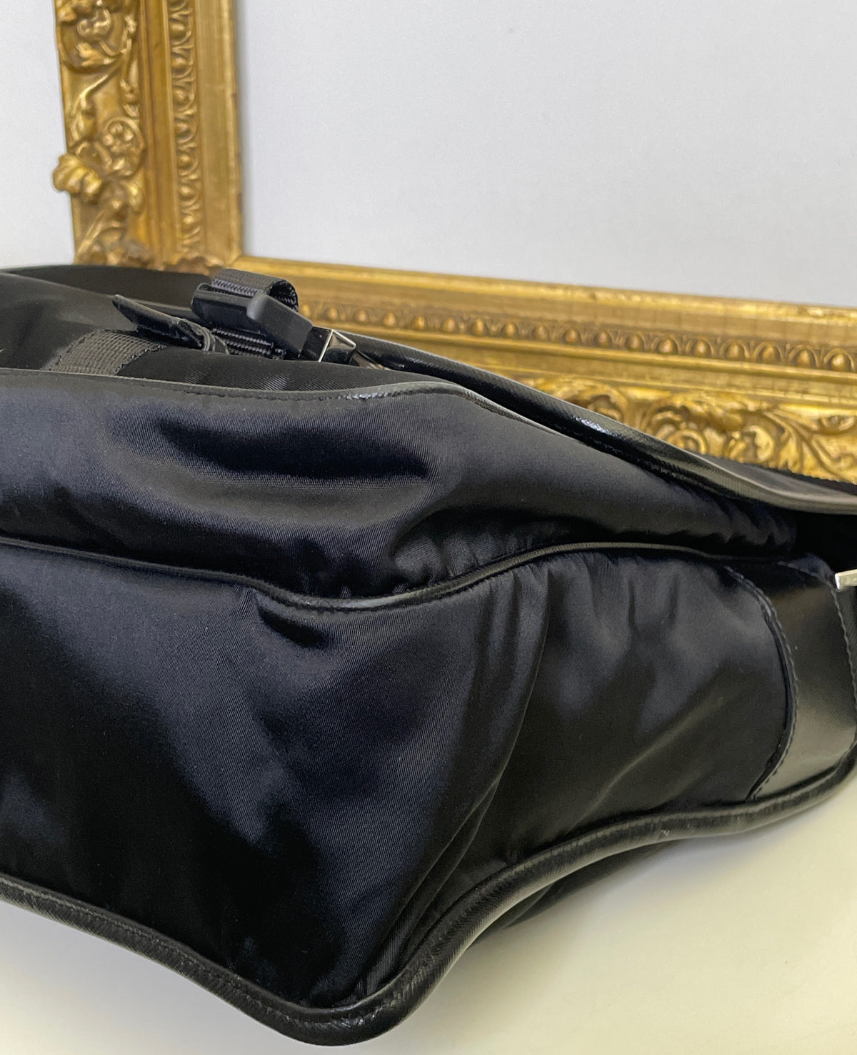 Prada Cartella Doppie Tasche Nylon Nera Scritta Fronte