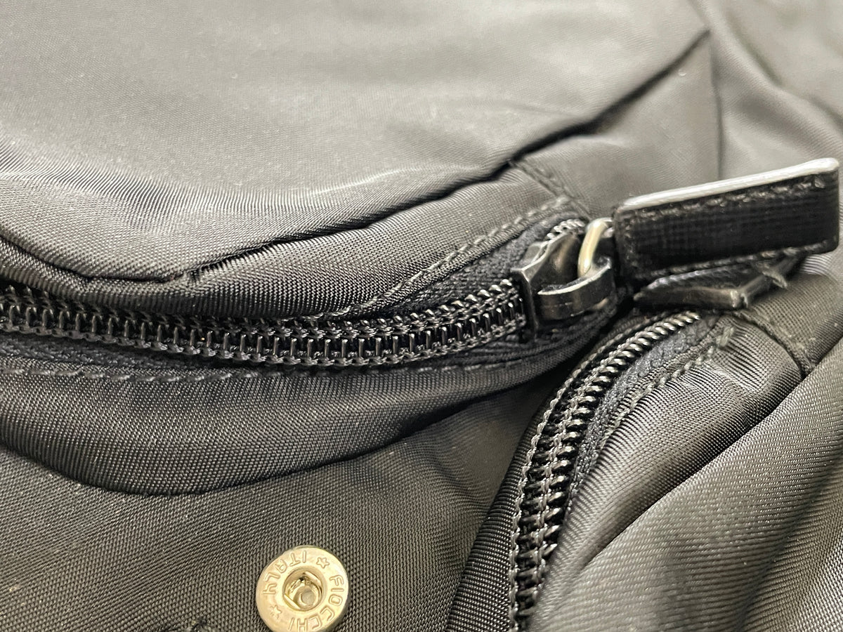 Prada Beauty Case Richiudibile Nylon Nero (tiralampo)
