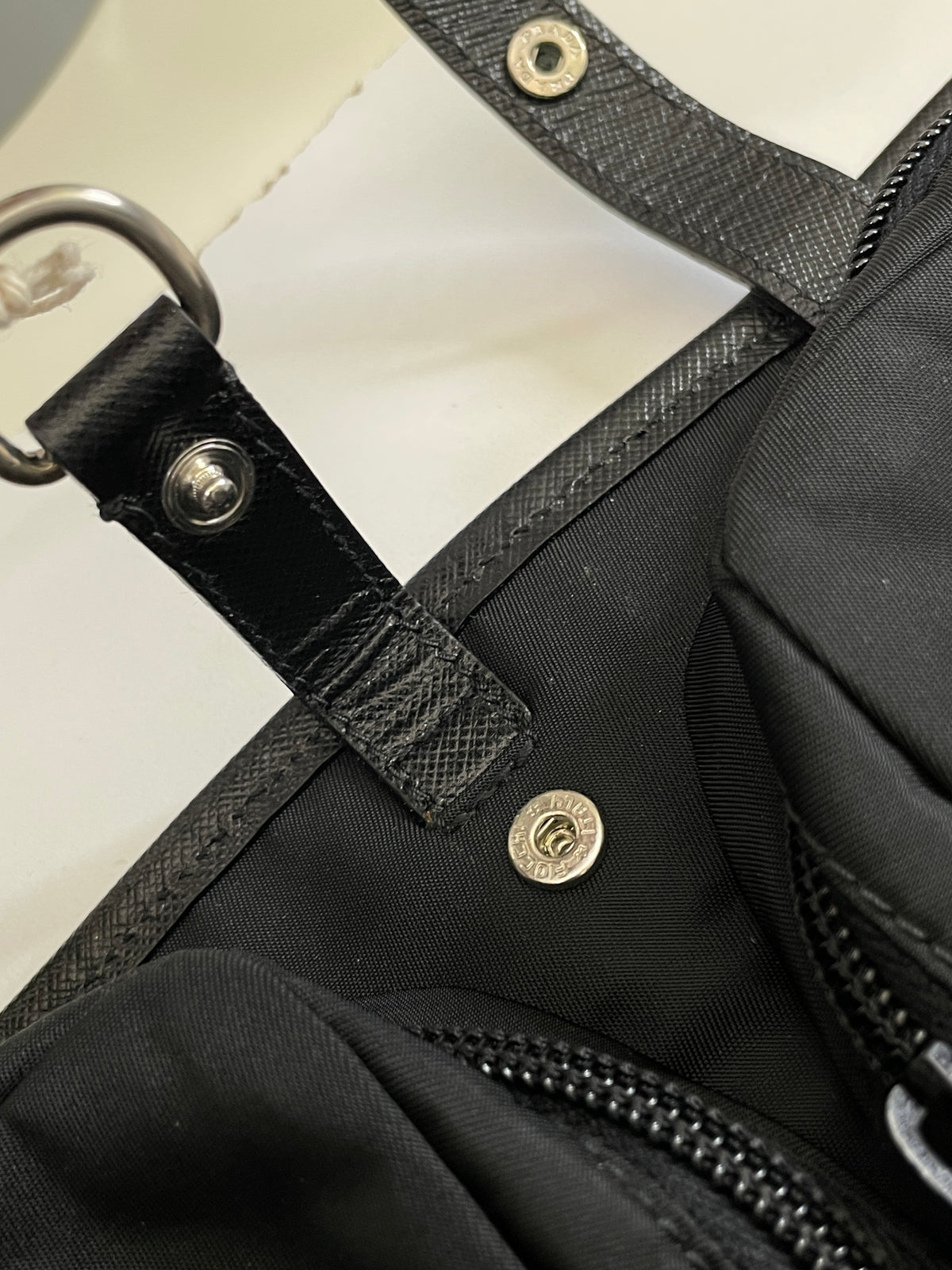 Prada Beauty Case Richiudibile Nylon Nero (tiralampo)
