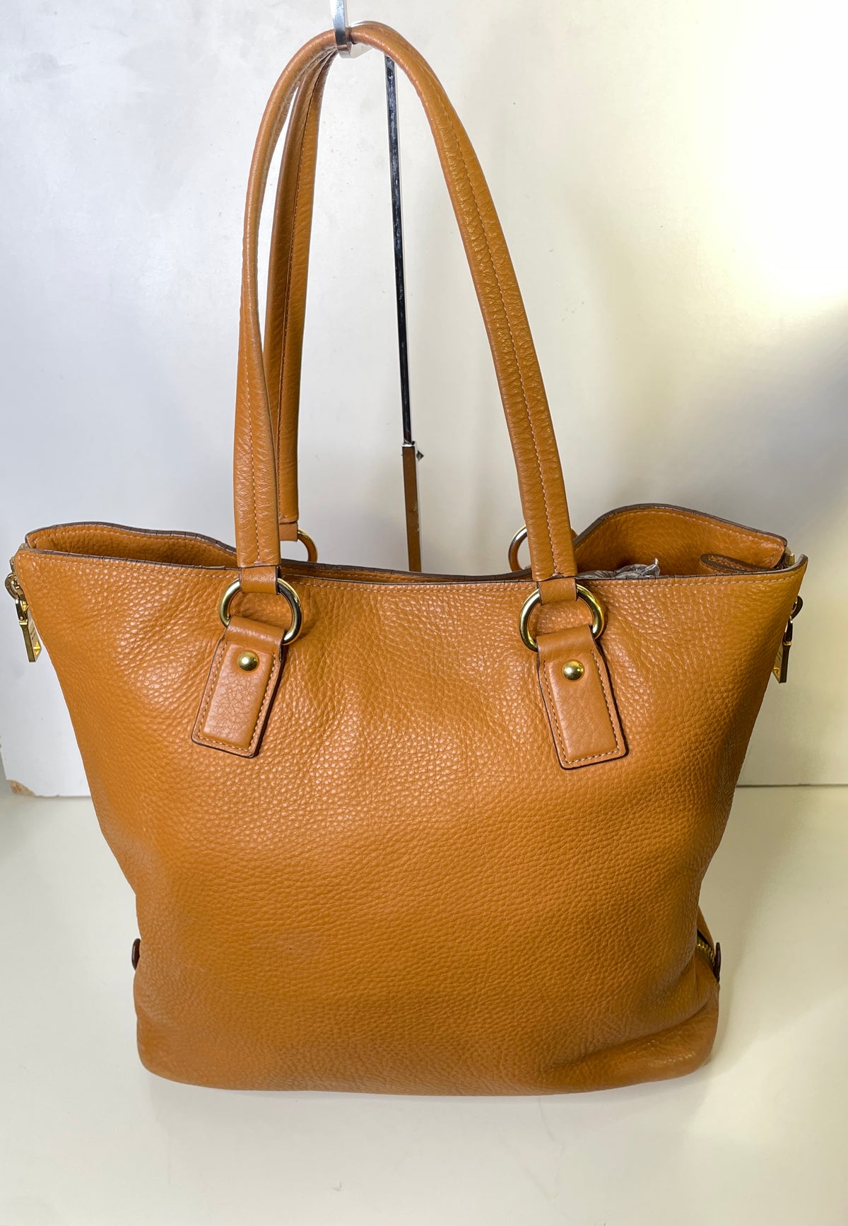 Prada - Shopper Espandibile in Pelle Martellata Cammello