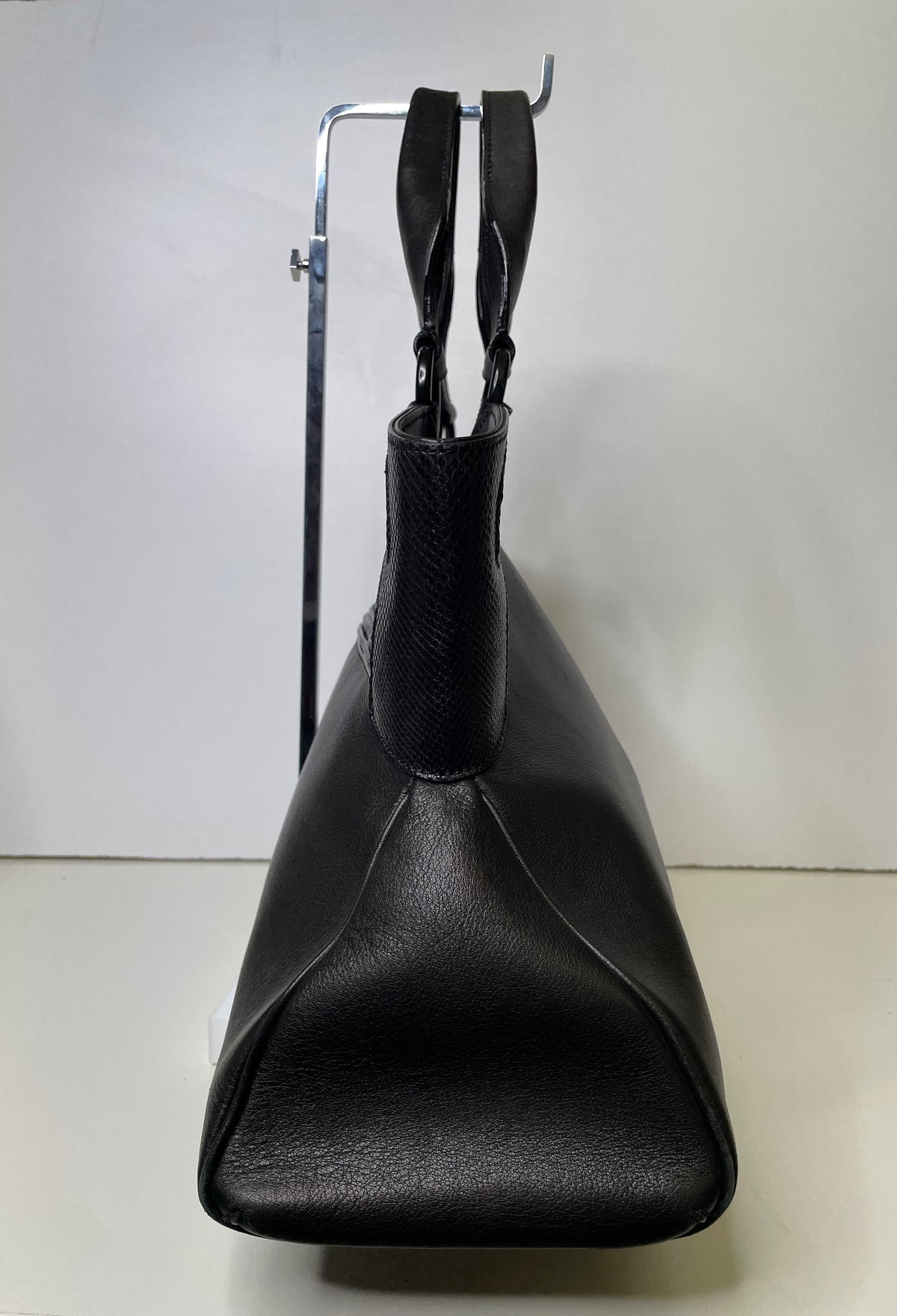 Cartier – Borsa a Spalla Marcello in Pelle Nera con Inserti in Lucertola