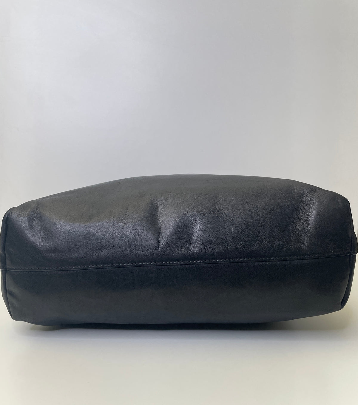 Prada - Shopper Grande in Pelle Nera Liscia con Tracolla e Interno Daino Beige