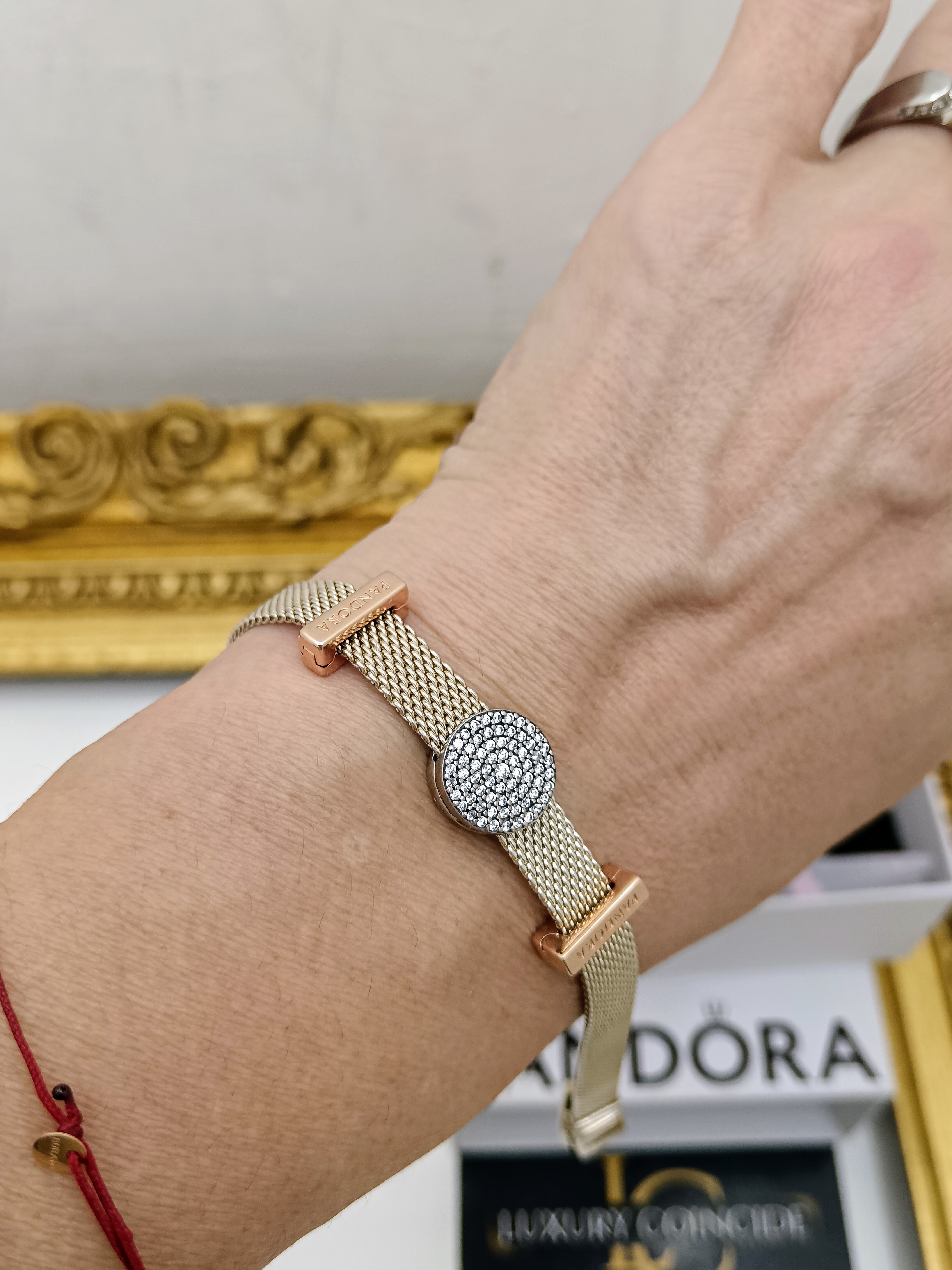Pandora – Bracciale Reflexions oro rosa con 3 charms Misura 16,5