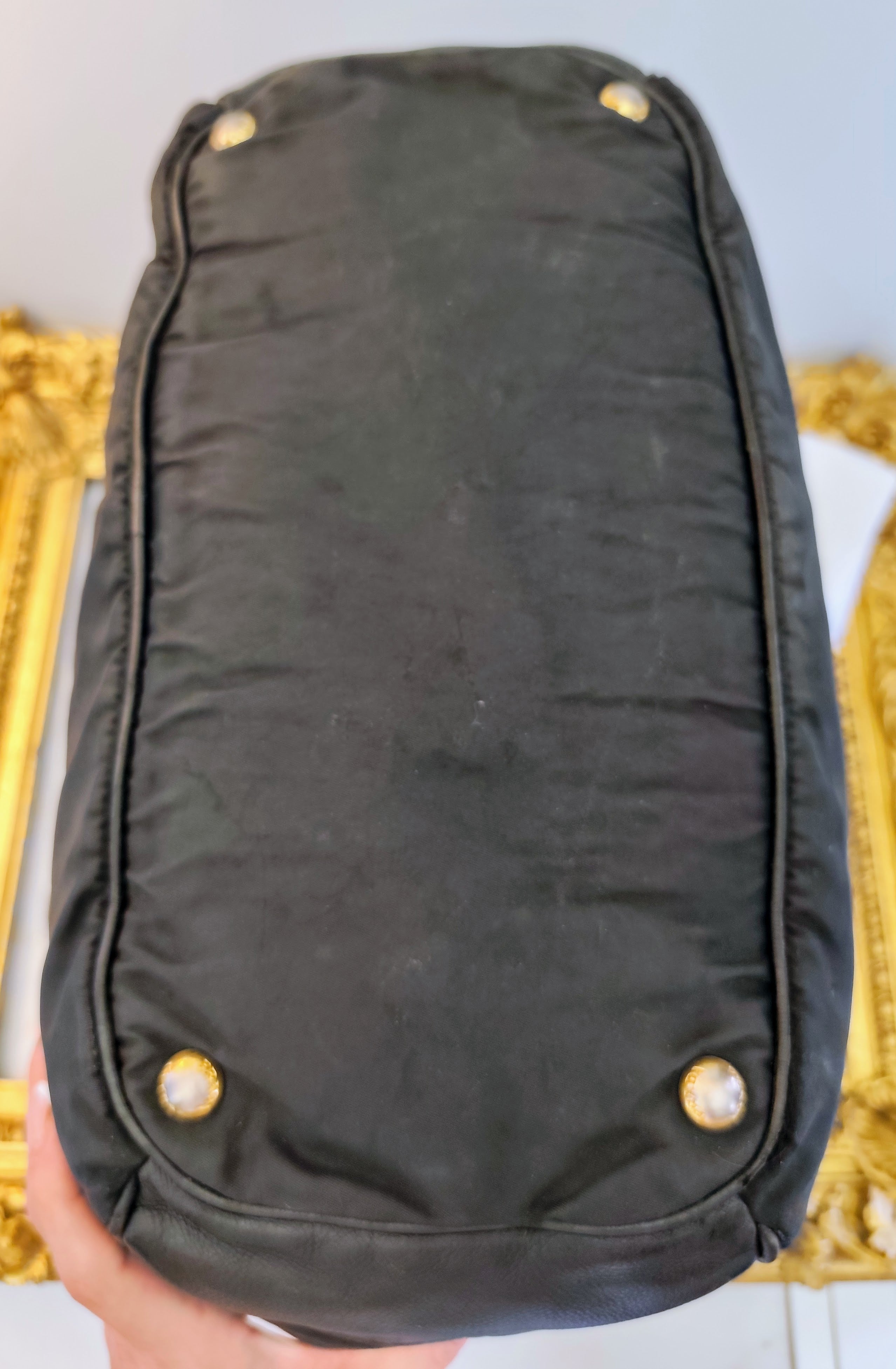 Prada - Borsa Hobo Shopper Re-Nylon Nero e Pelle Espandibile