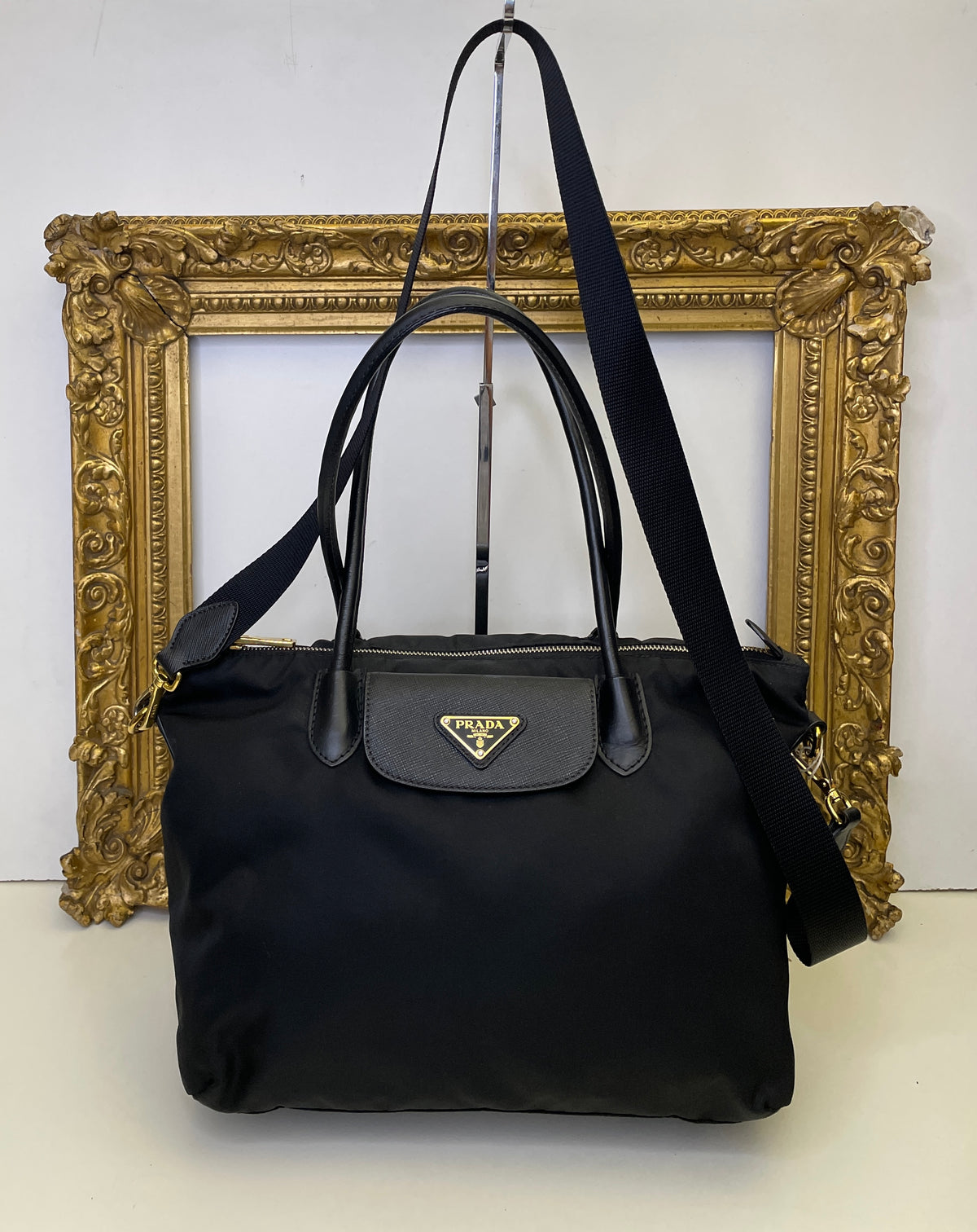 COMBO BOMBA €1000: Fendi Tote + Prada Mini Tote