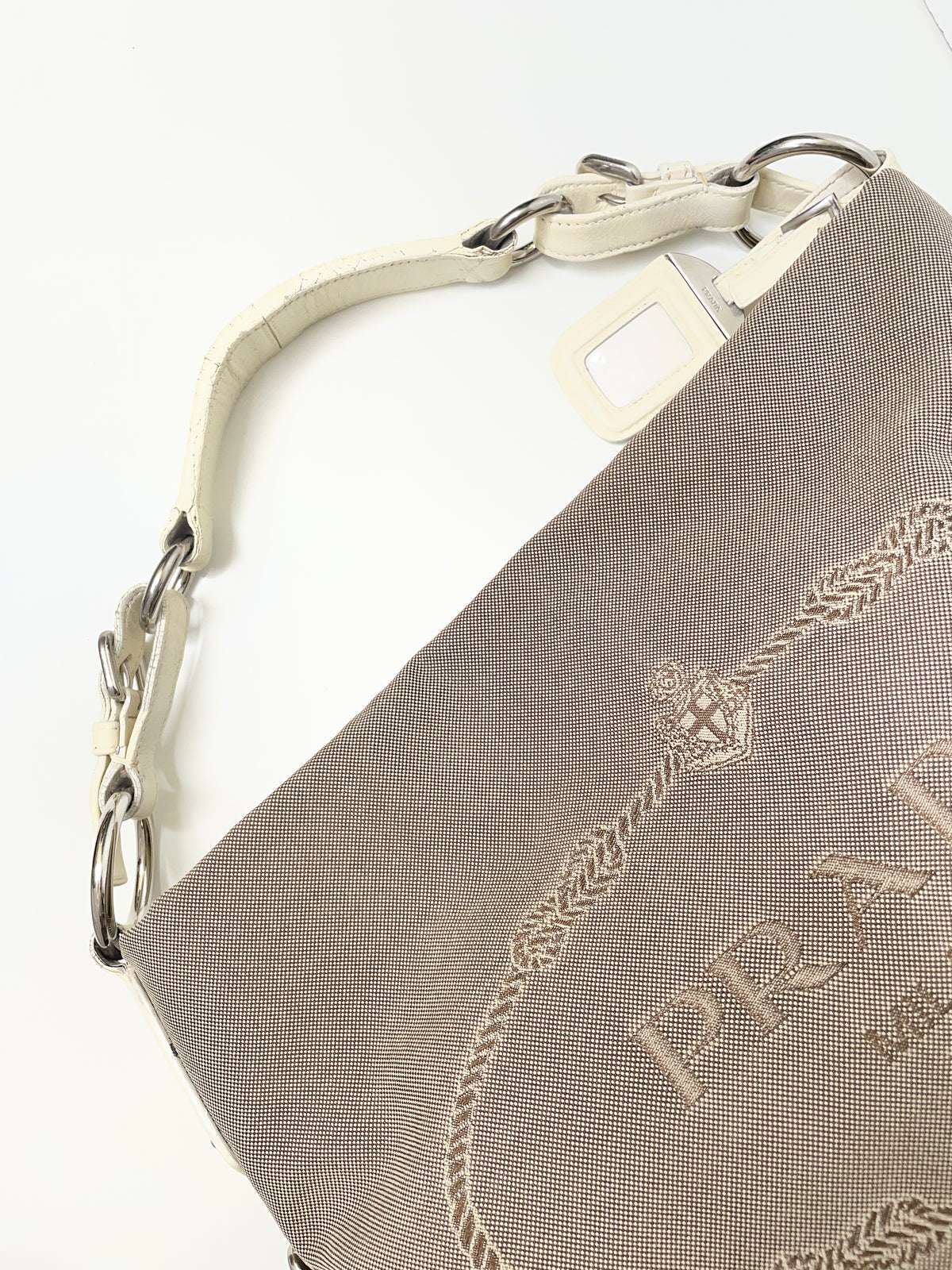 Prada - Hobo/Tote 2024 Logo Jacquard Canapa con Inserzioni in Pelle Bianca