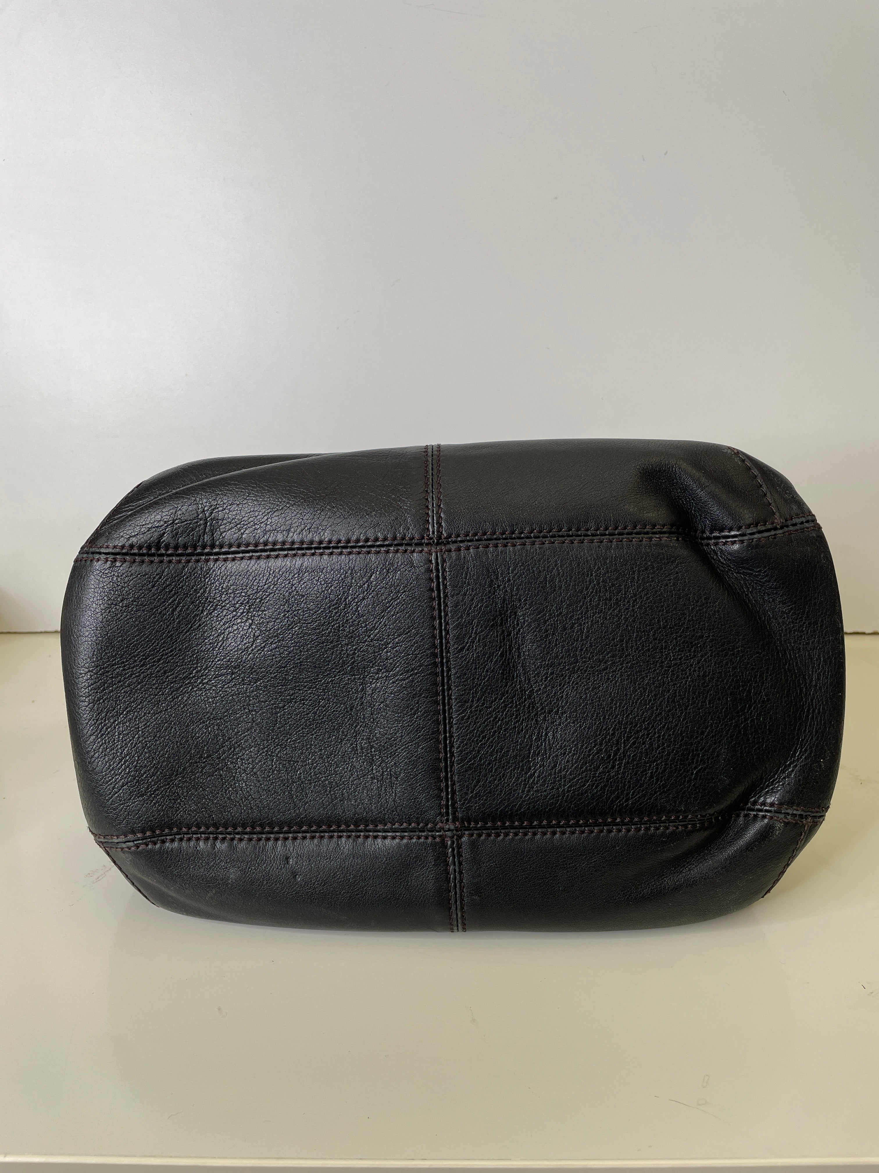 Cartier Marcello Bislunga Pelle Nera Con Tracolla