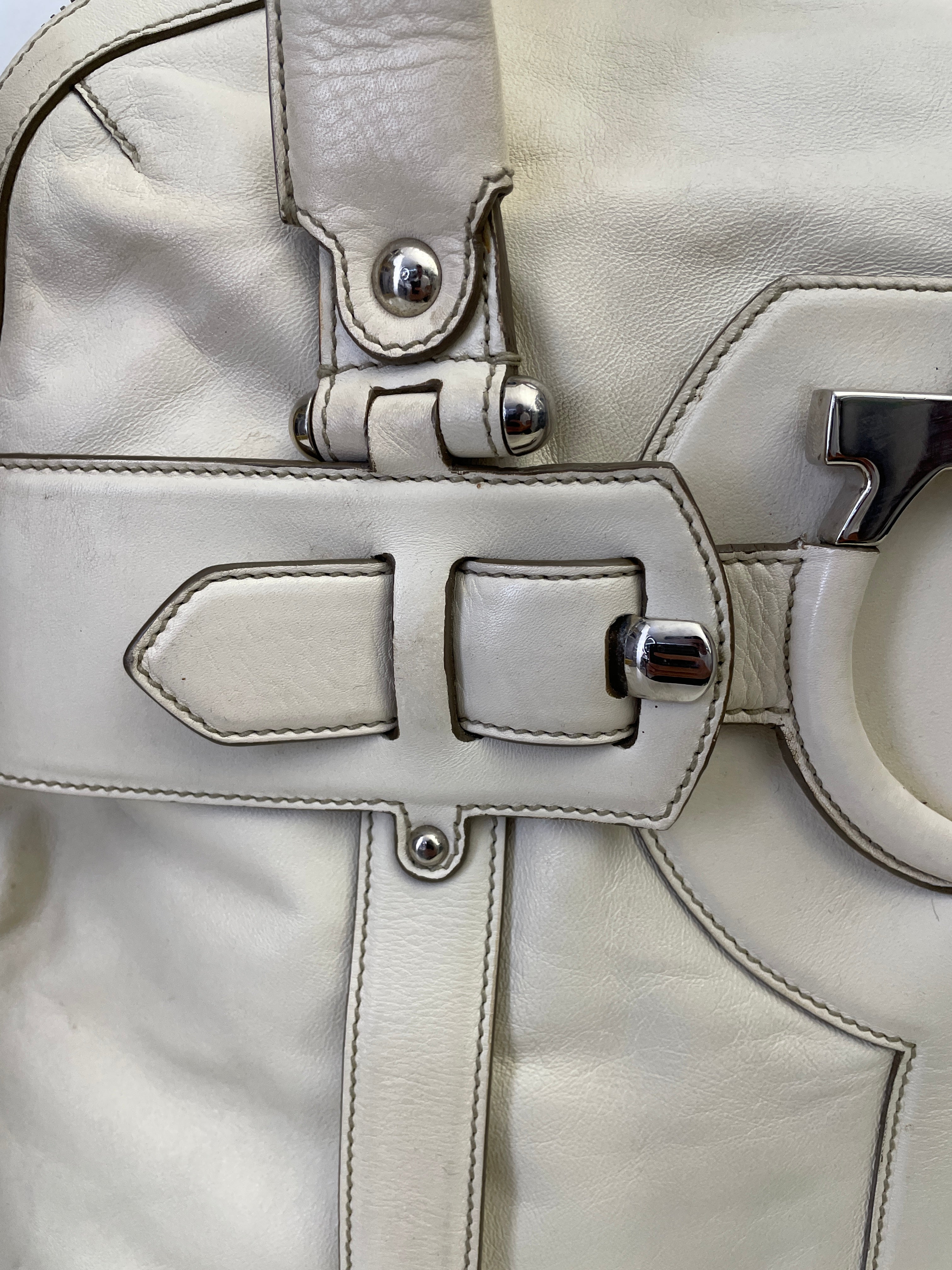 Ferragamo - Borsa A Spalla Pelle Bianca