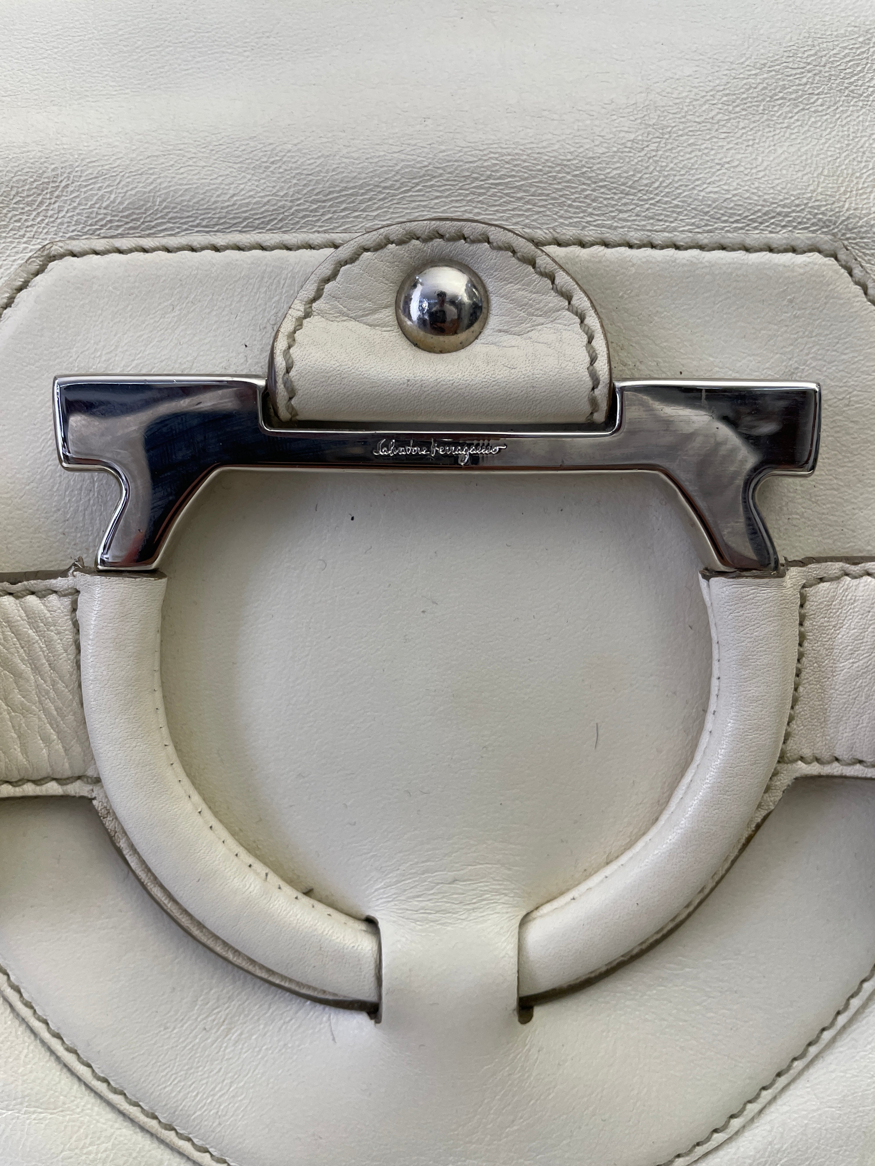 Ferragamo - Borsa A Spalla Pelle Bianca
