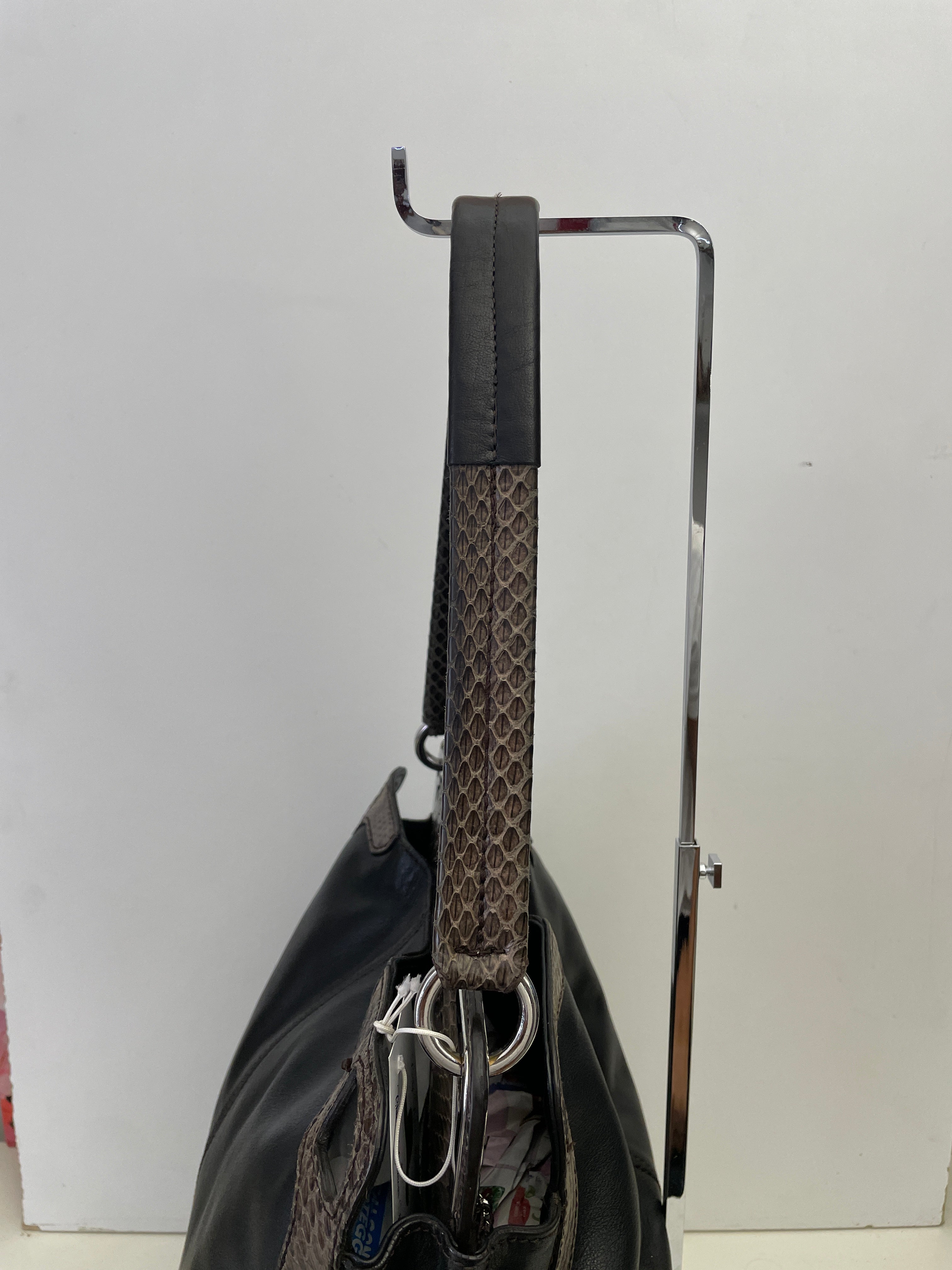 Cartier Marcello Bislunga Pelle Nera Con Tracolla